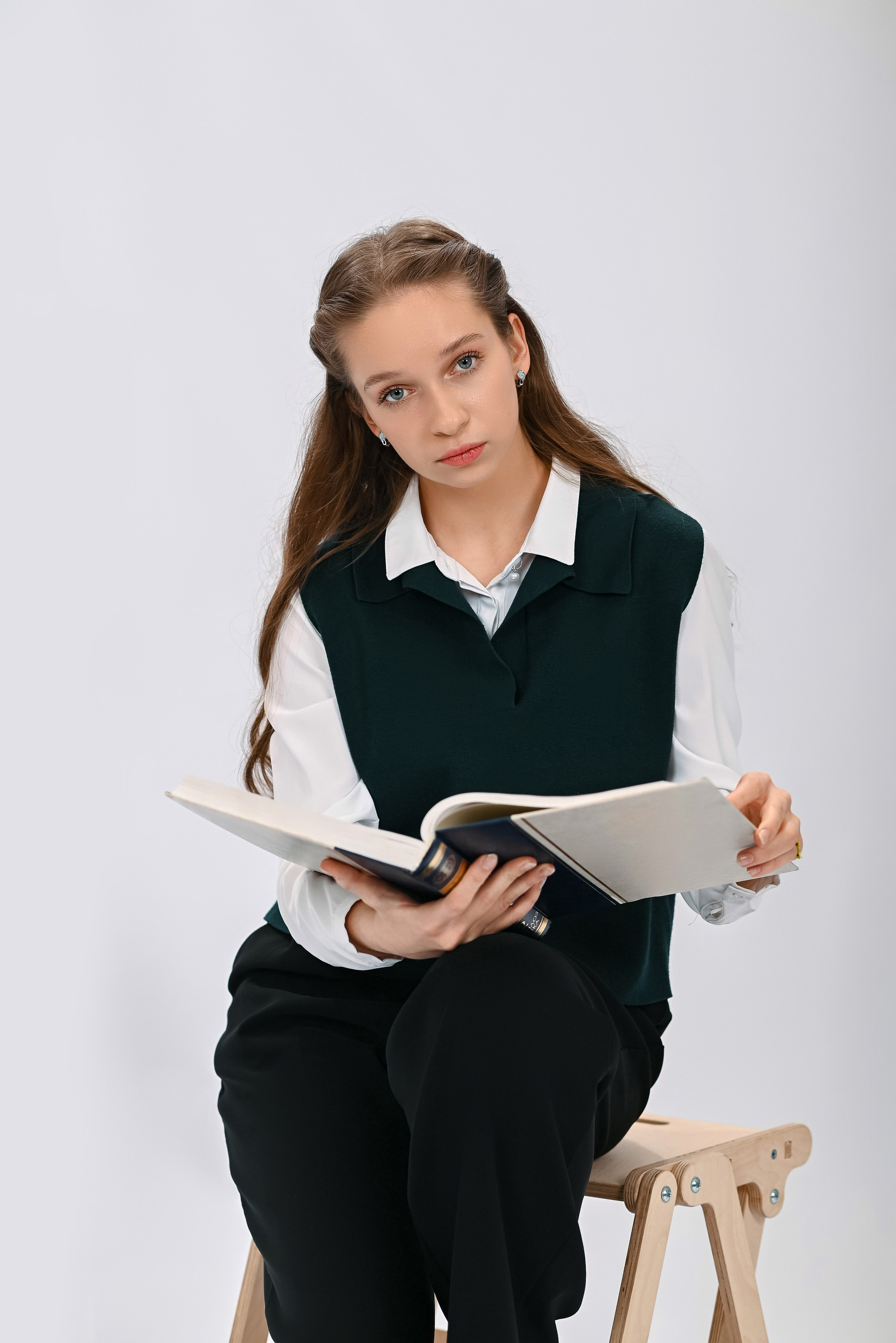 Выпускные альбомы Брянск. Фотостудия выпускных альбомов