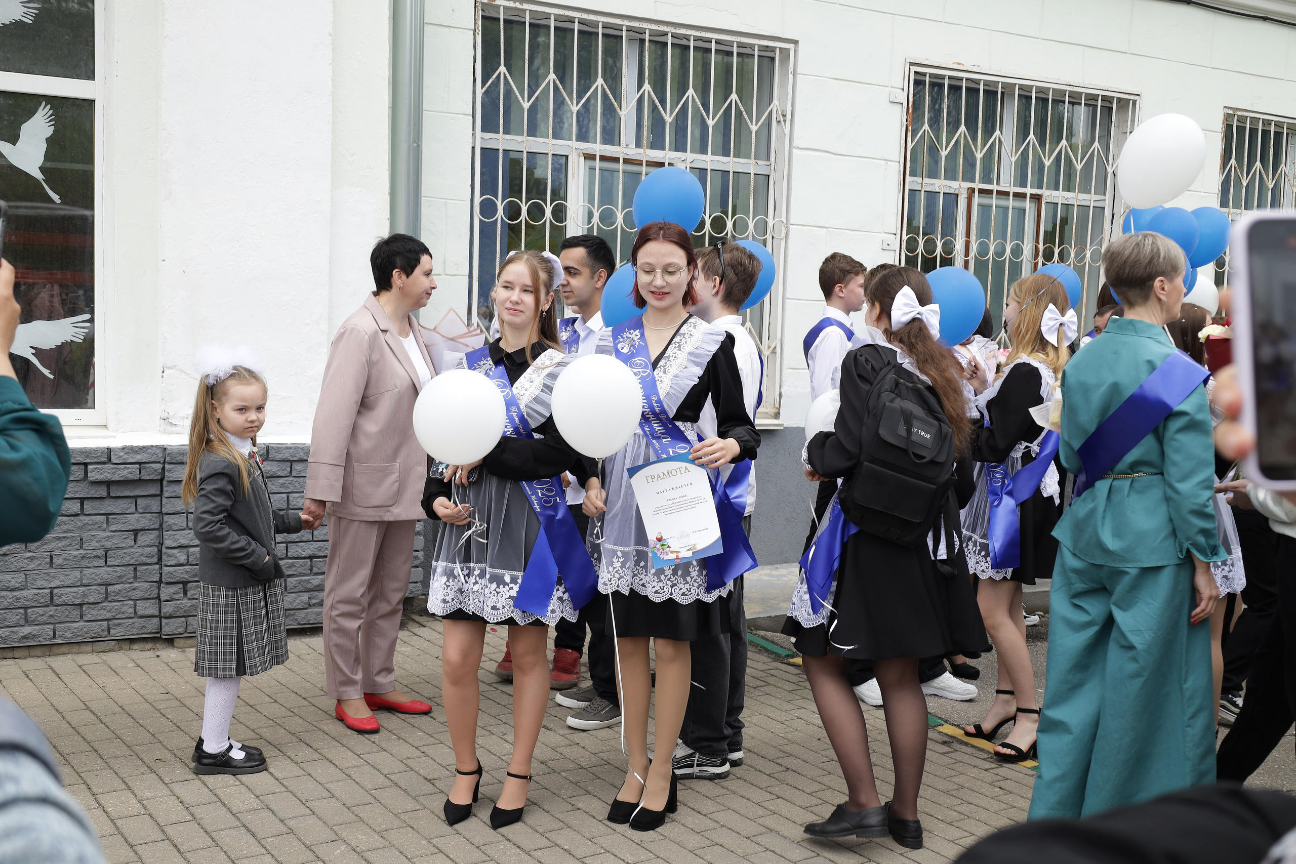 Последний звонок. Фотограф Надршина Лилия
