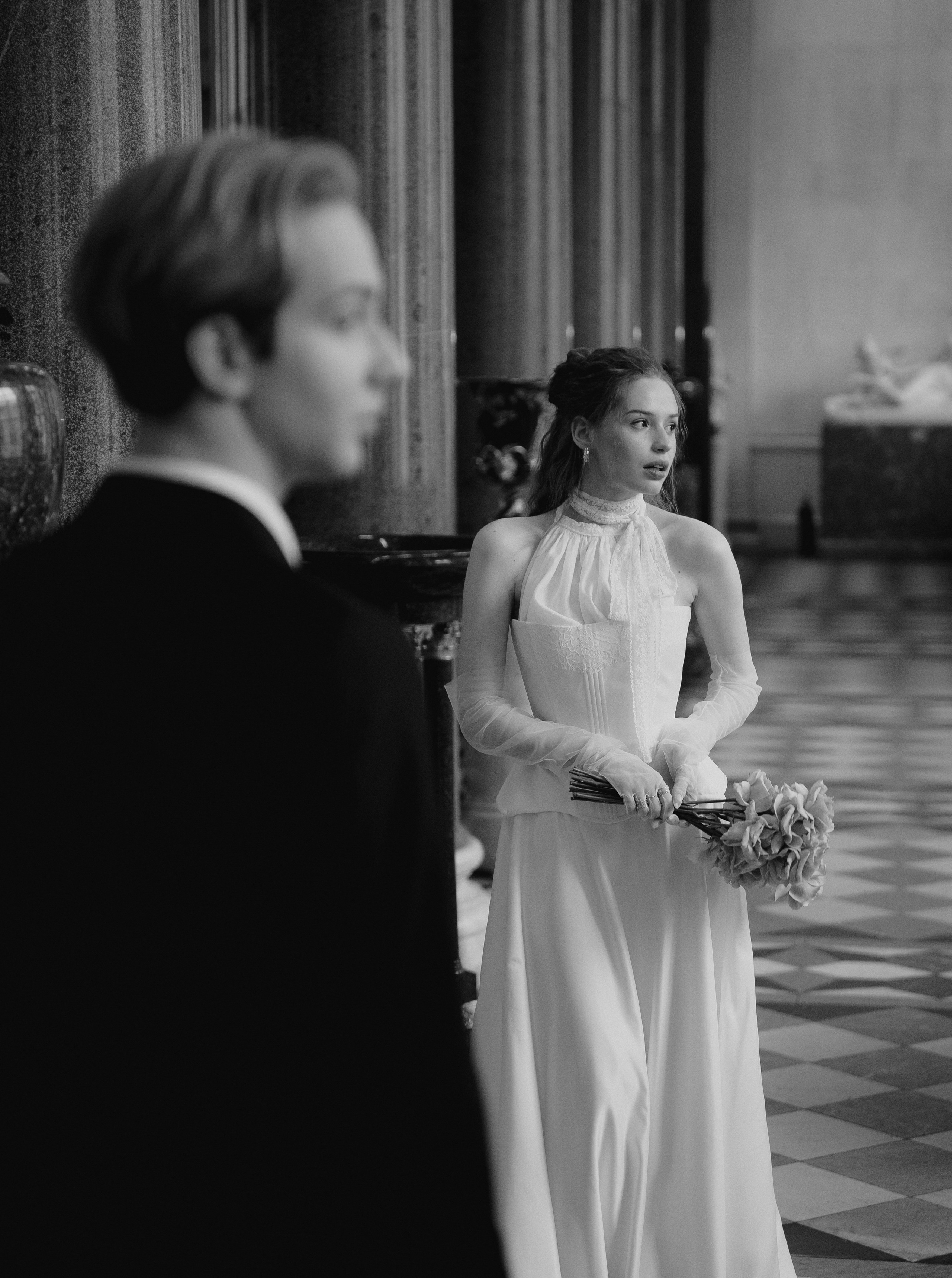 В Эрмитаже. Свадебный фотограф в Санкт-Петербурге Саша Колоцей