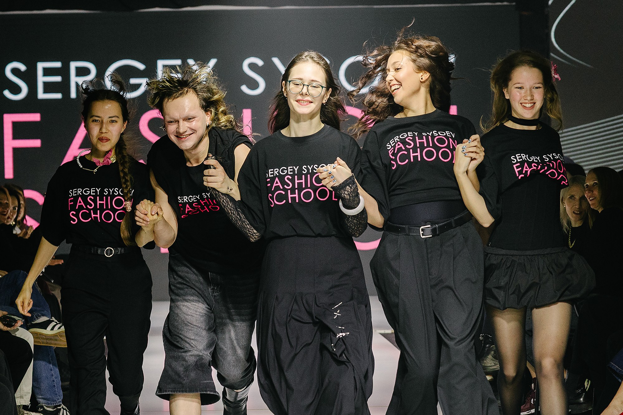Неделя моды FW 23сез г. Екатеринбург. Семейный и репортажный фотограф Наташа Давыдова