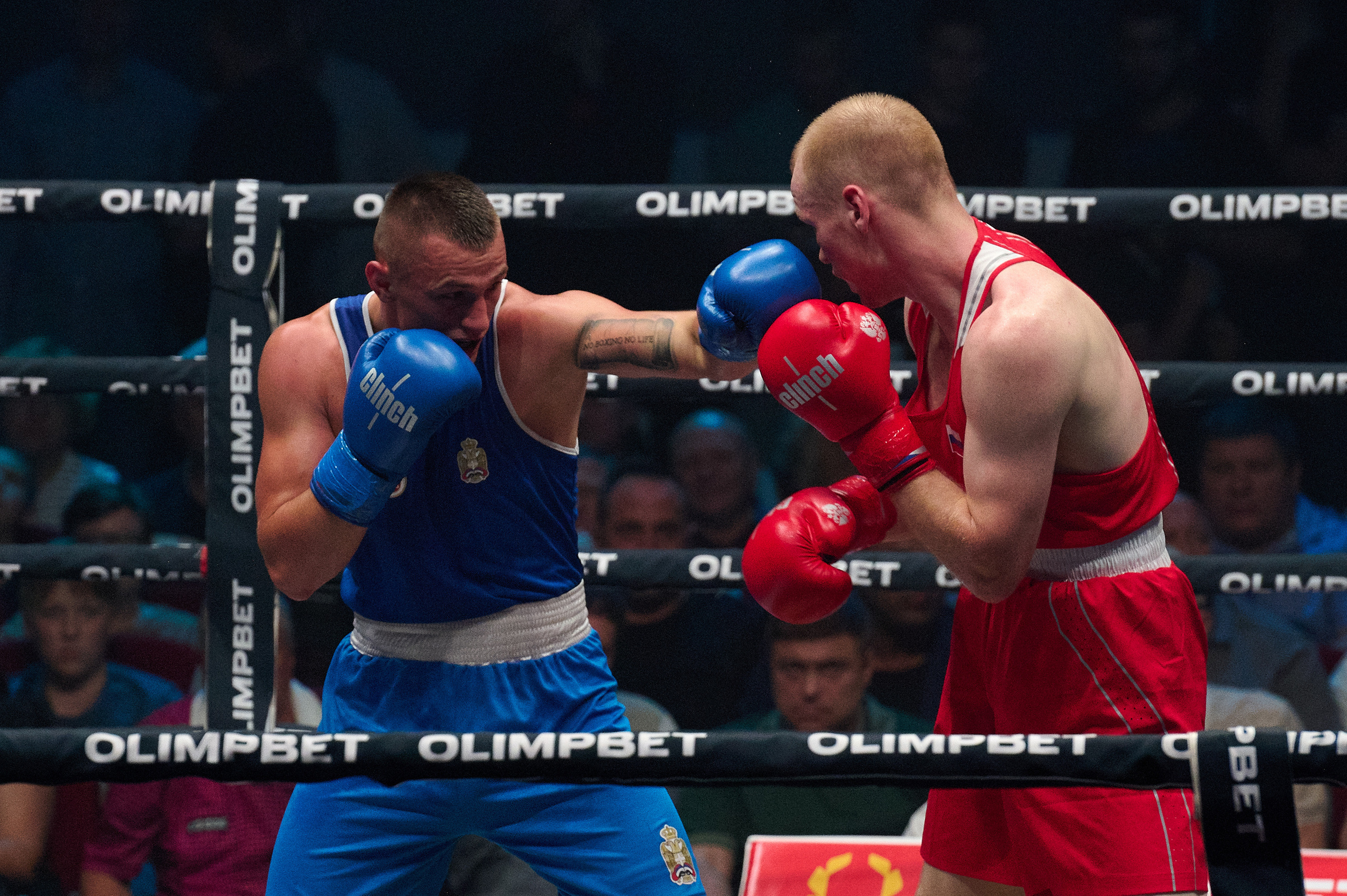 спортивный фотограф Андрей Богатов Сызрань. Бокс на Волге