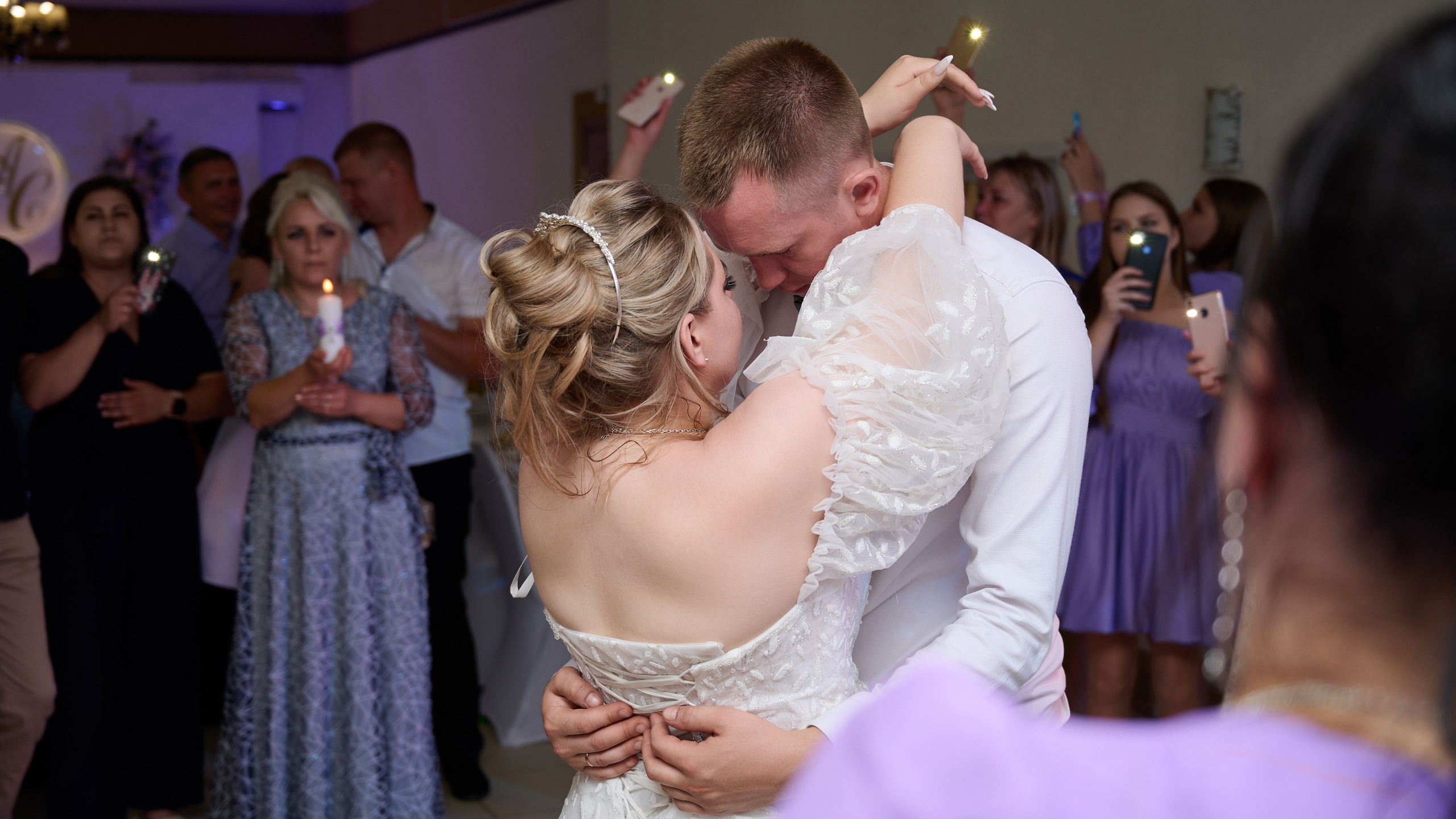 первый танец молодоженов на свадьбе