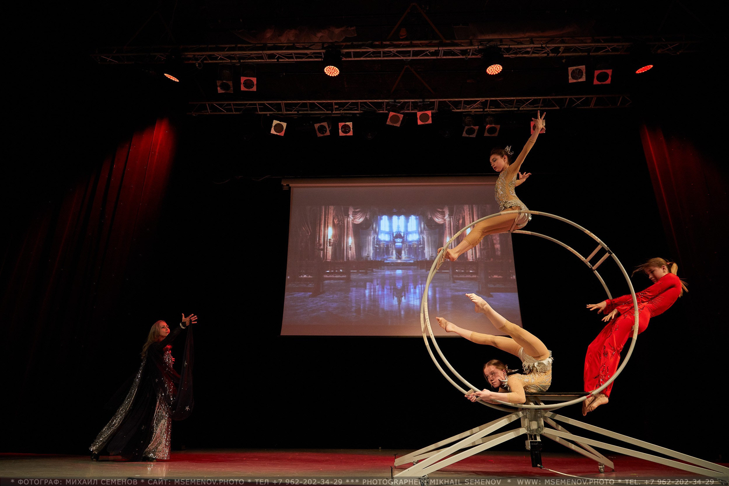 АНОНС фоторепортажа балета-мюзикла «ЖИЛ-БЫЛ КОРОЛЬ». Фотограф, фотопроекты Михаила Семенова в Ярославле. Фотошкола