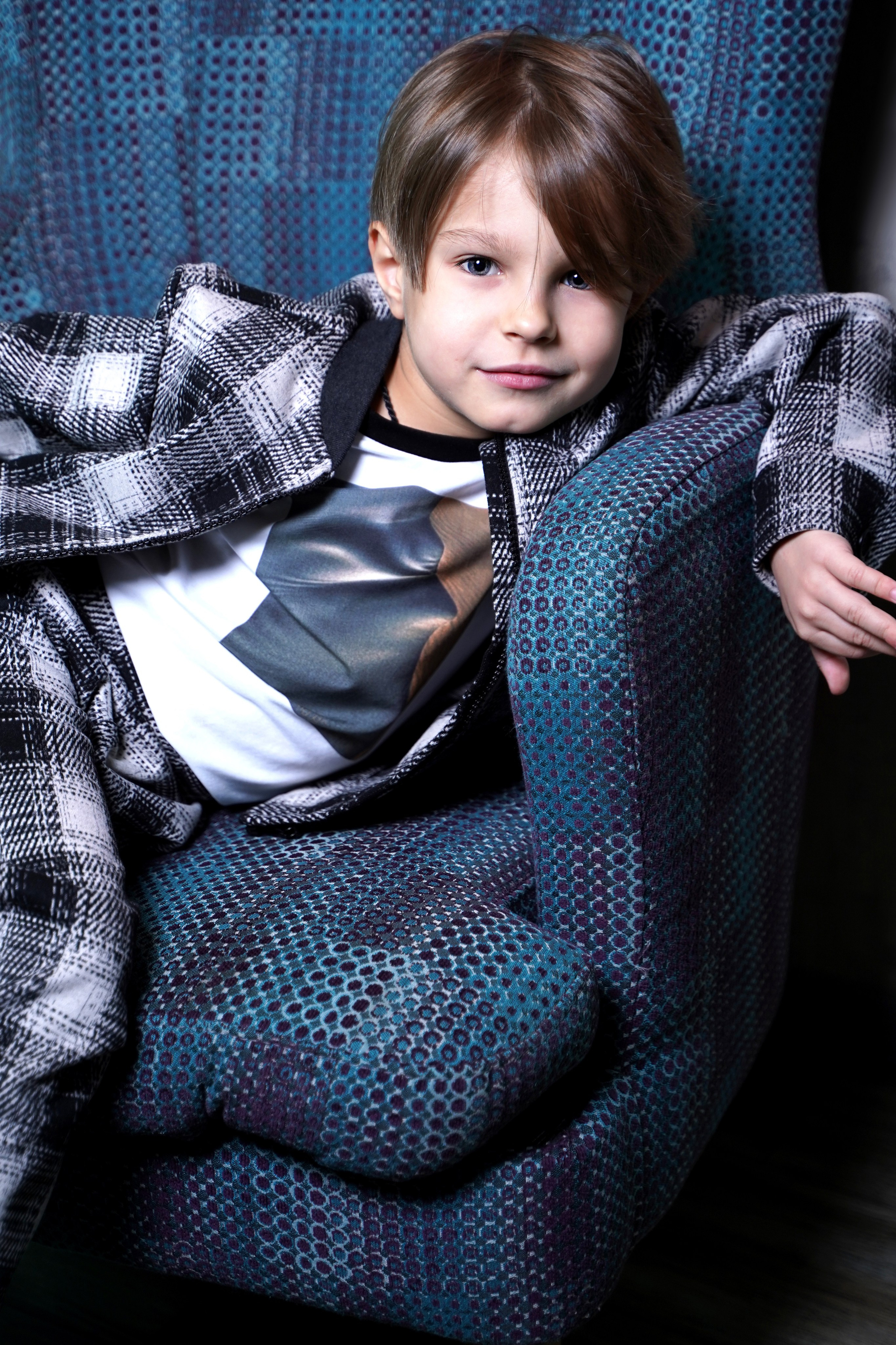 Топ-модель по-детски фотосессия в АндерСон. Фотограф Надежда Жемкова. Фотосъёмка, ретушь, фотомонтаж для вас и вашего бизнеса