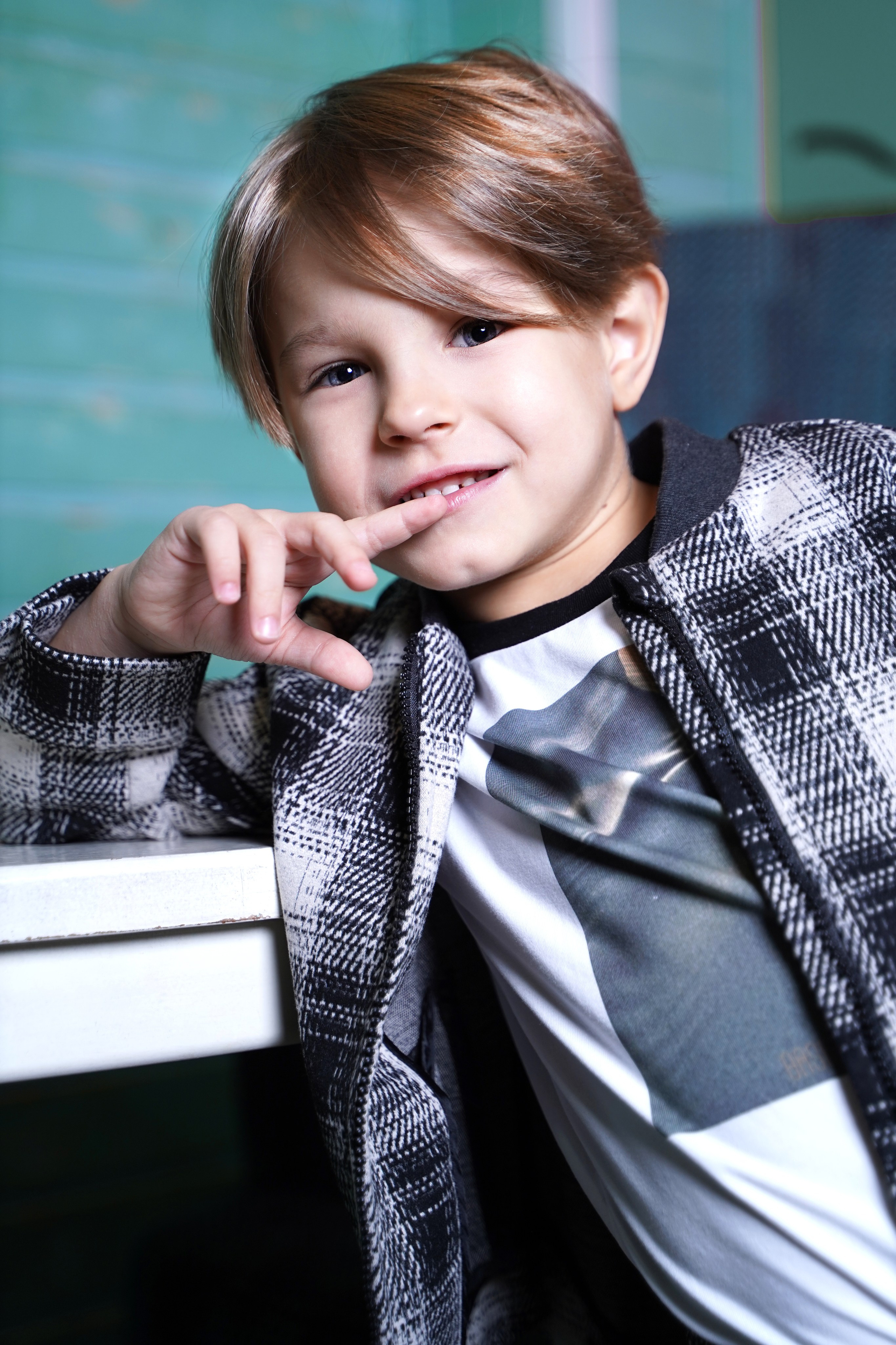 Топ-модель по-детски фотосессия в АндерСон. Фотограф Надежда Жемкова. Фотосъёмка, ретушь, фотомонтаж для вас и вашего бизнеса