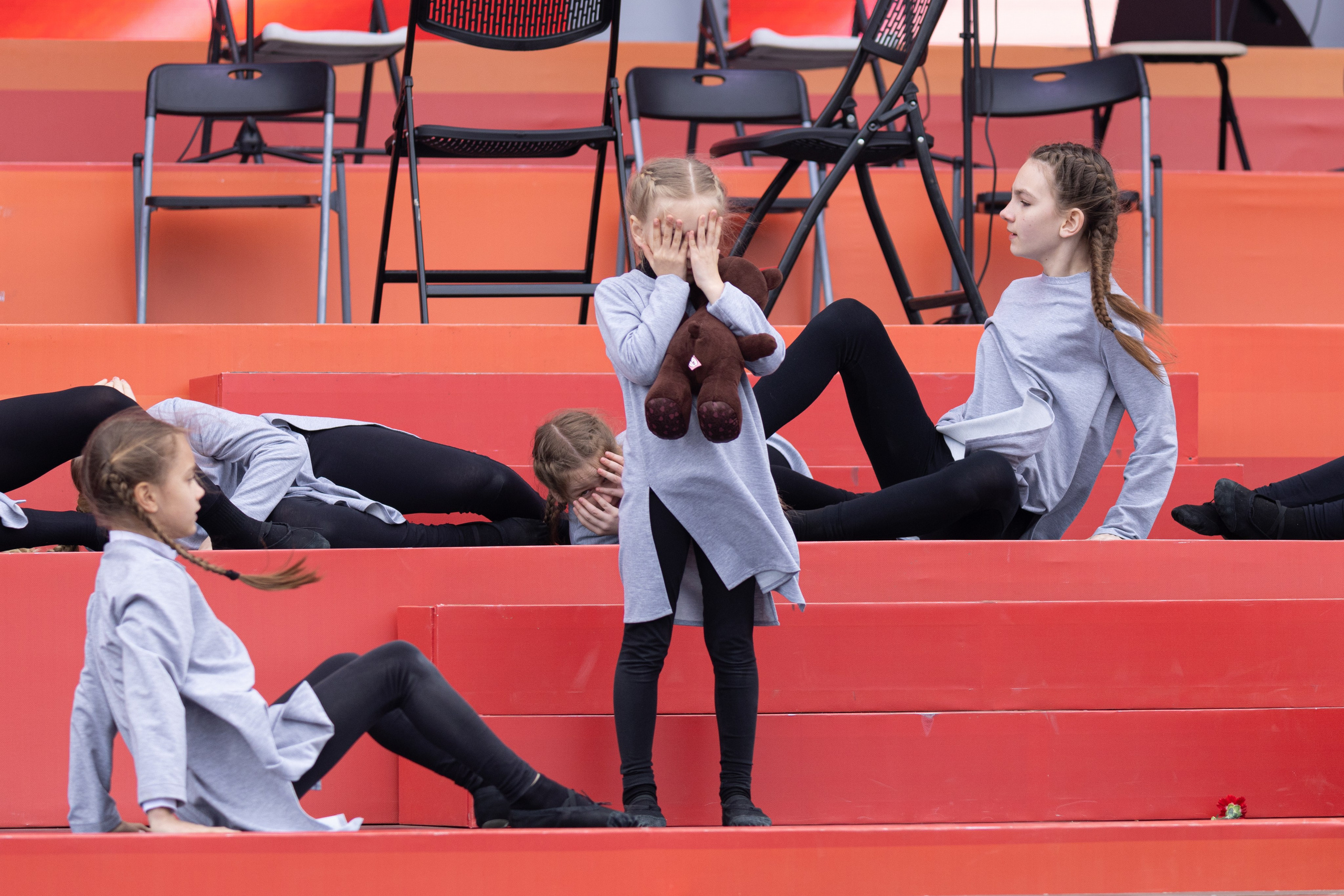 9 мая, выступления 2025 г. Олег Катакинов| Репортажный фотограф в городе у моря (Владивосток)