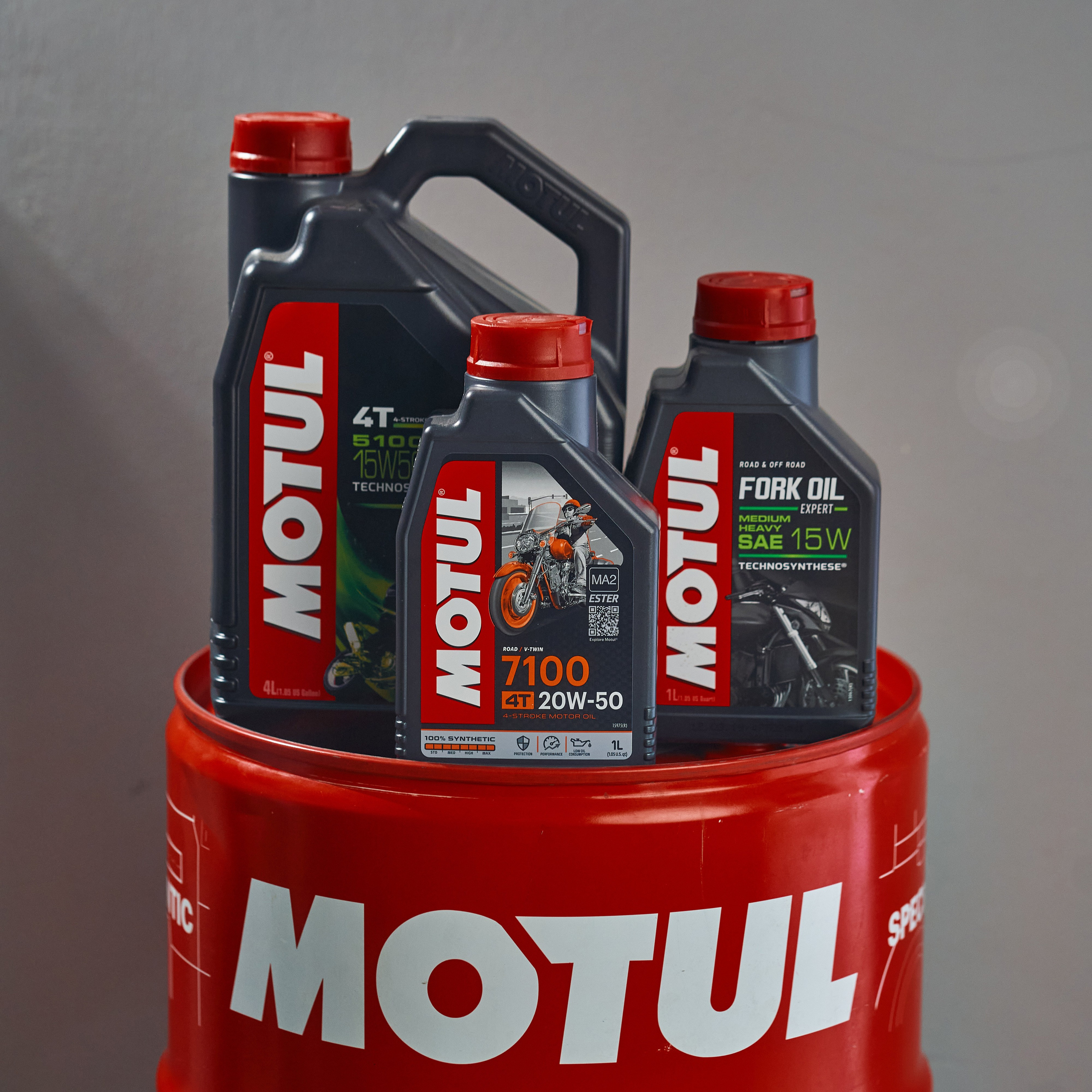 Предметная и фудсъёмка в Москве. Фото для маркетплейсов. Фотограф Петр Анисимов