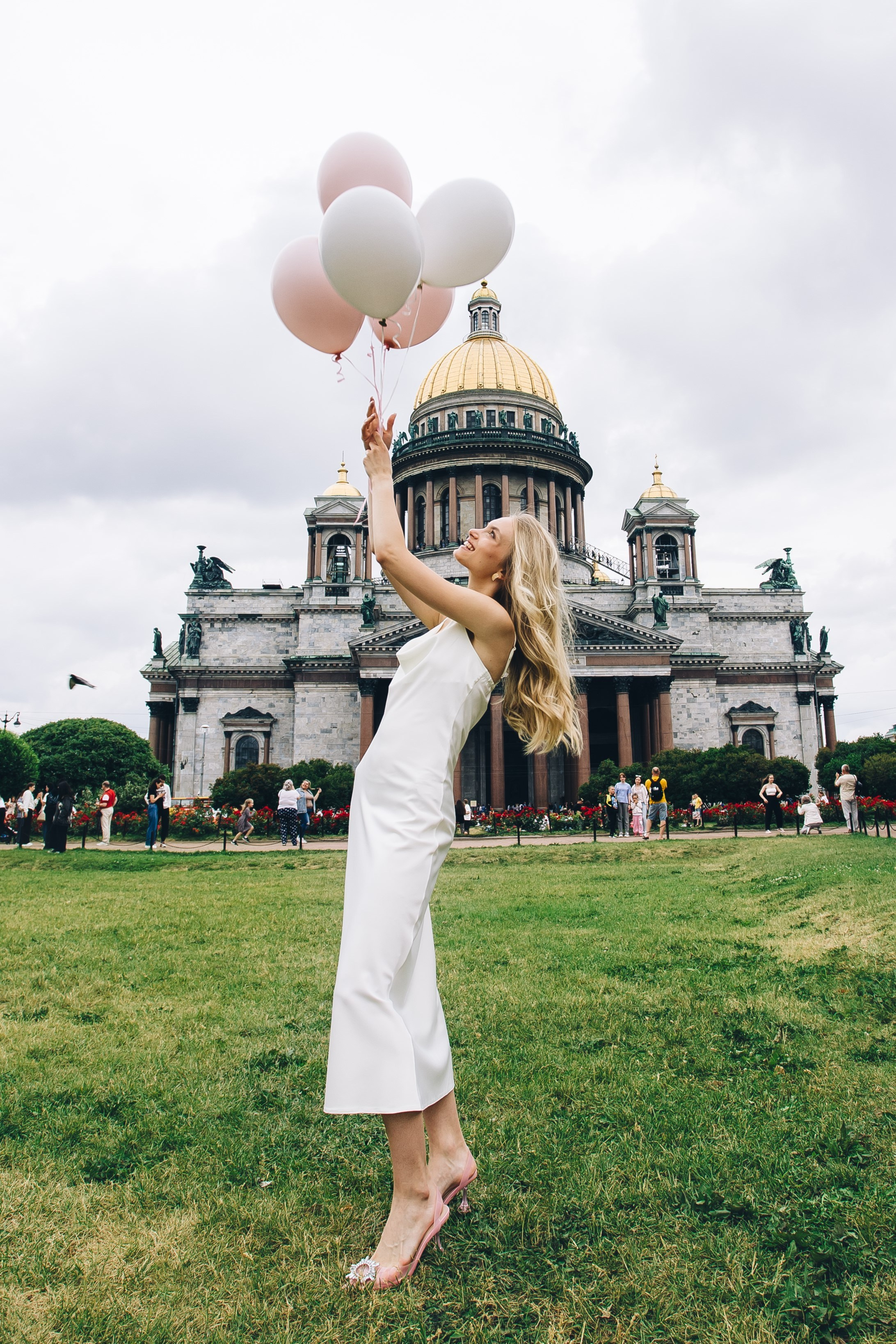 Фотопрогулки и фотосессии в Санкт-Петербурге. Фотограф в Санкт-Петербурге Юлия Ласкари