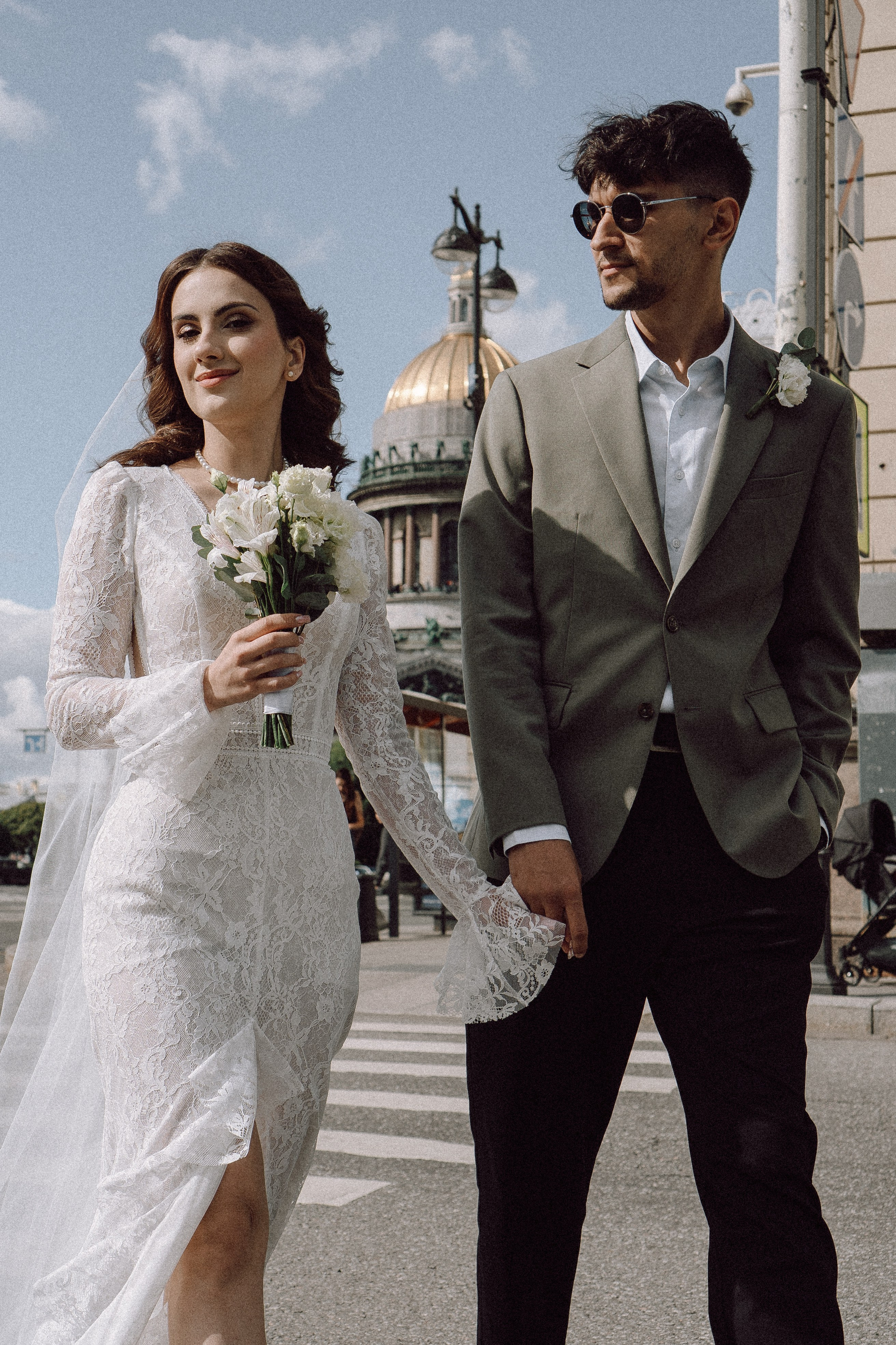 СВАДЕБНАЯ ПРОГУЛКА ВОЗЕ ИСАИКЕВСКОГО СОБОРА АСТОРИИ И ЗАКОНОДАЛЕТНОГО СОБРАНИЯ. Профессиональный фотограф, Санкт-Петербург — Виктория Богомолова