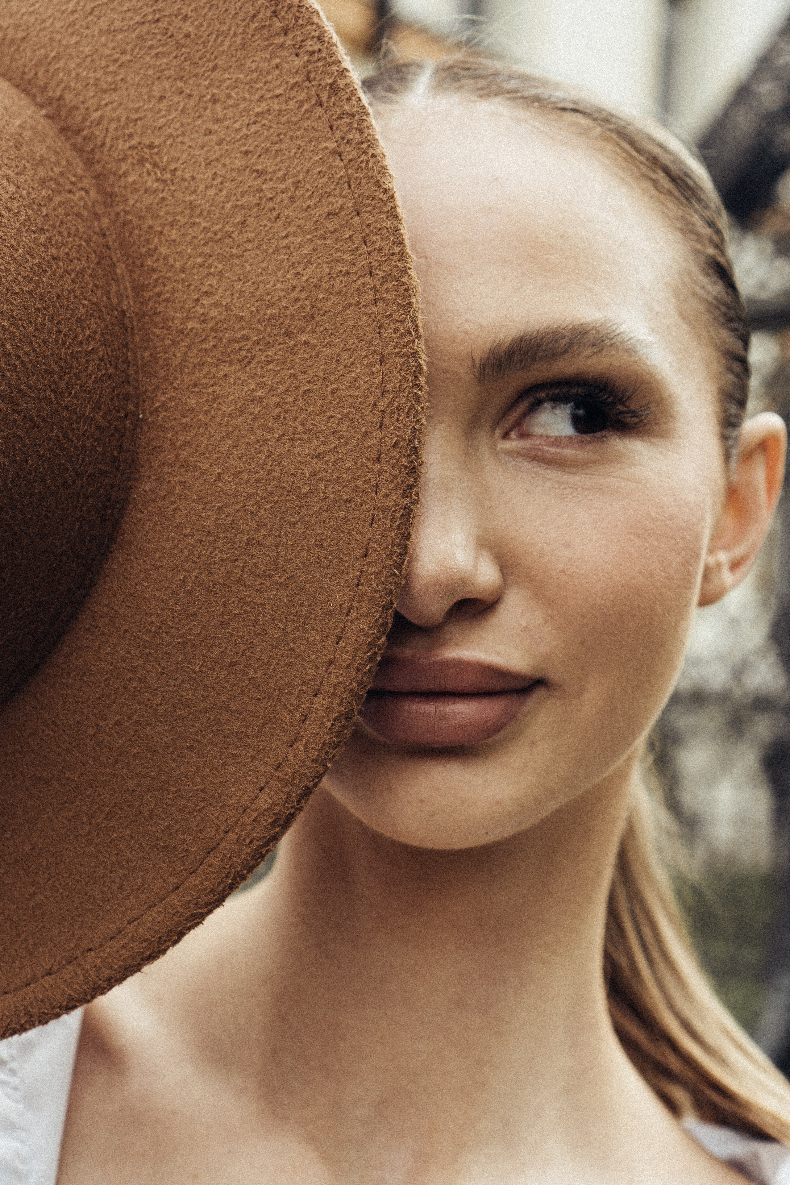 МЫ ГУЛЯЛИ ПРО КРЫШАМ ПИТЕРА. Профессиональный фотограф, Санкт-Петербург — Виктория Богомолова