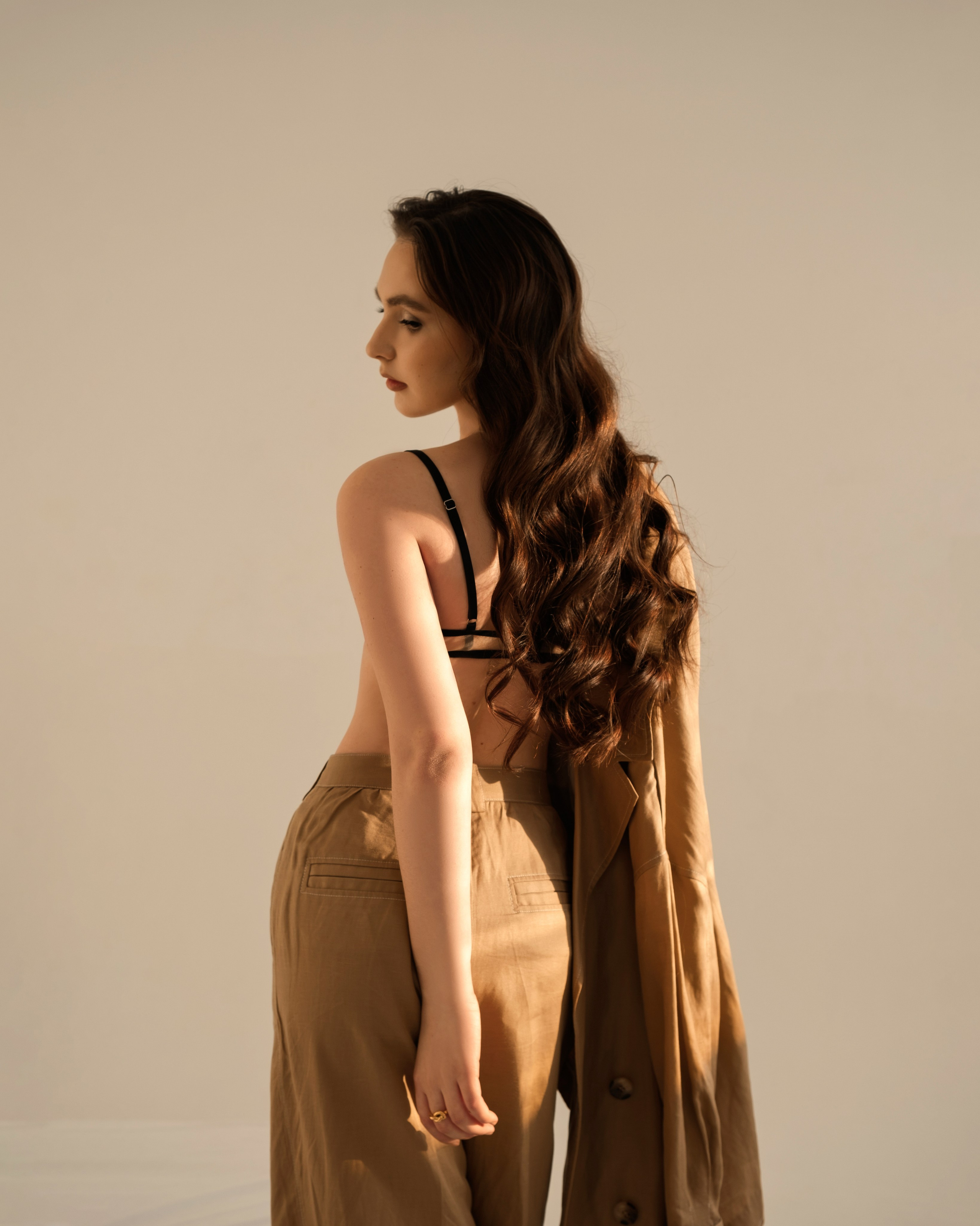 Алиса. Портретная и Fashion фотосъемка в Москве КРИС KISS. Лукбуки и каталоги