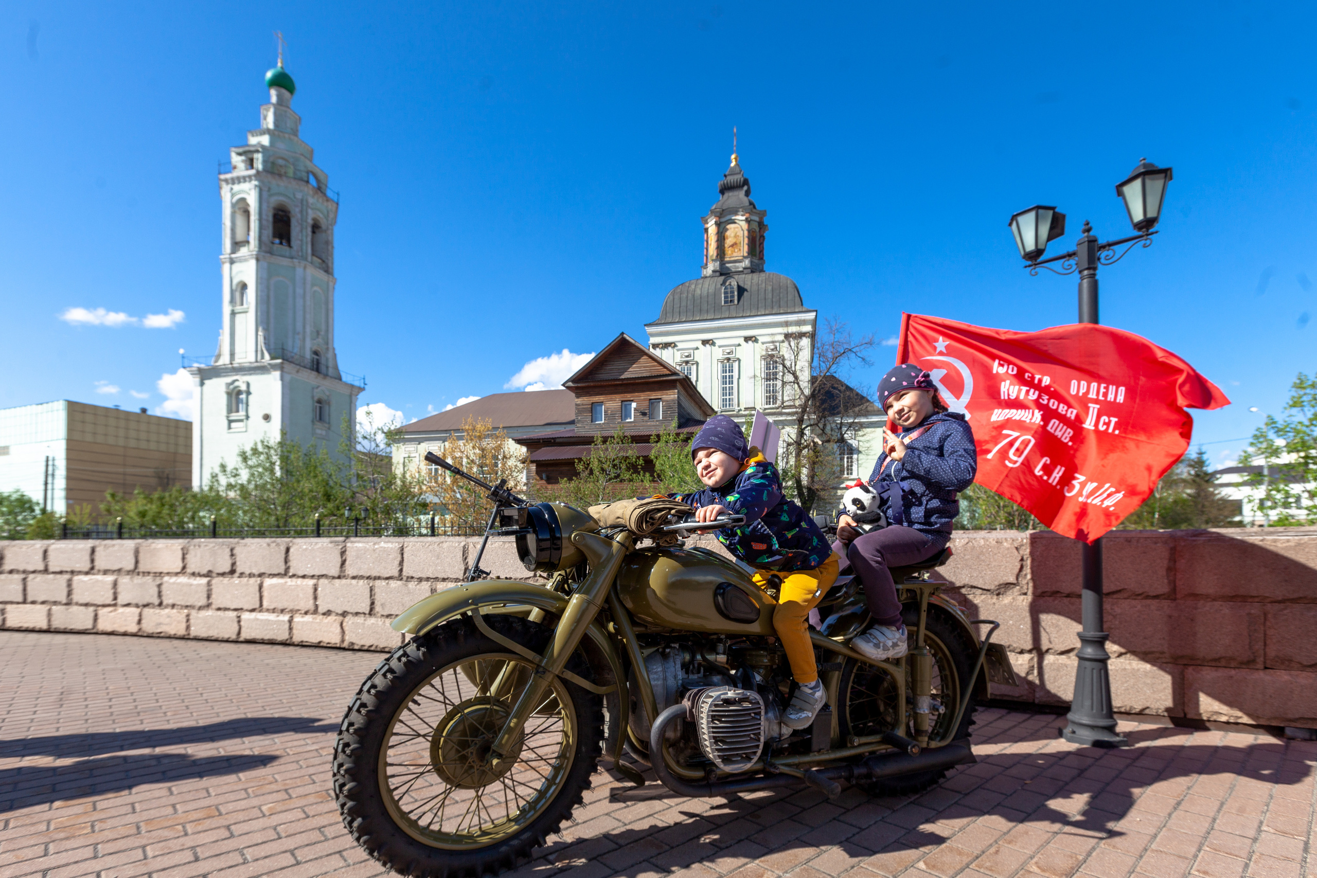 Музей оружия, набережная Упы, памятник Тульскому Левше. Фотограф в Туле Крупский АнДРей. Фотостудия «КАДР71» в Туле