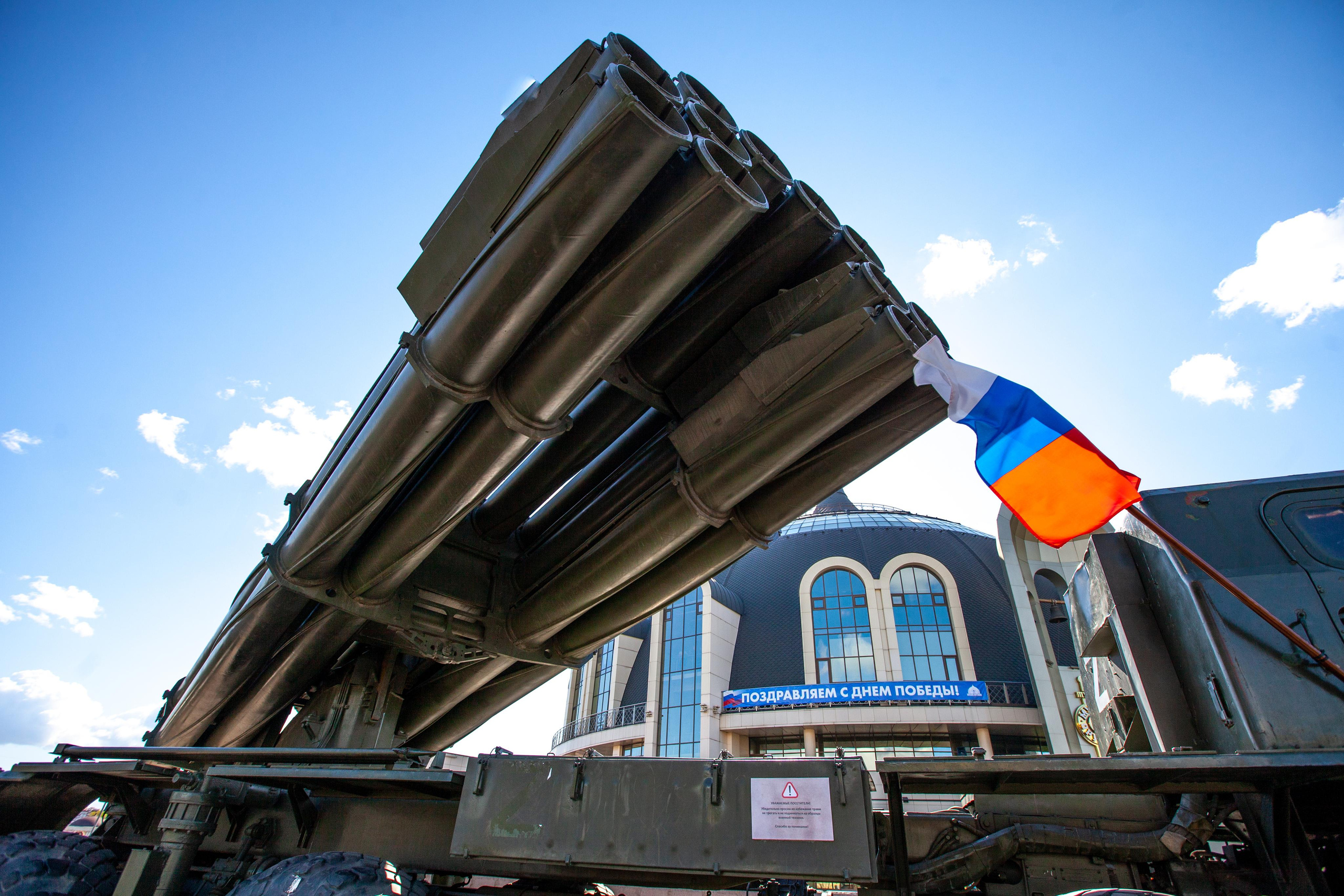 Музей оружия, набережная Упы, памятник Тульскому Левше. Фотограф в Туле Крупский АнДРей. Фотостудия «КАДР71» в Туле