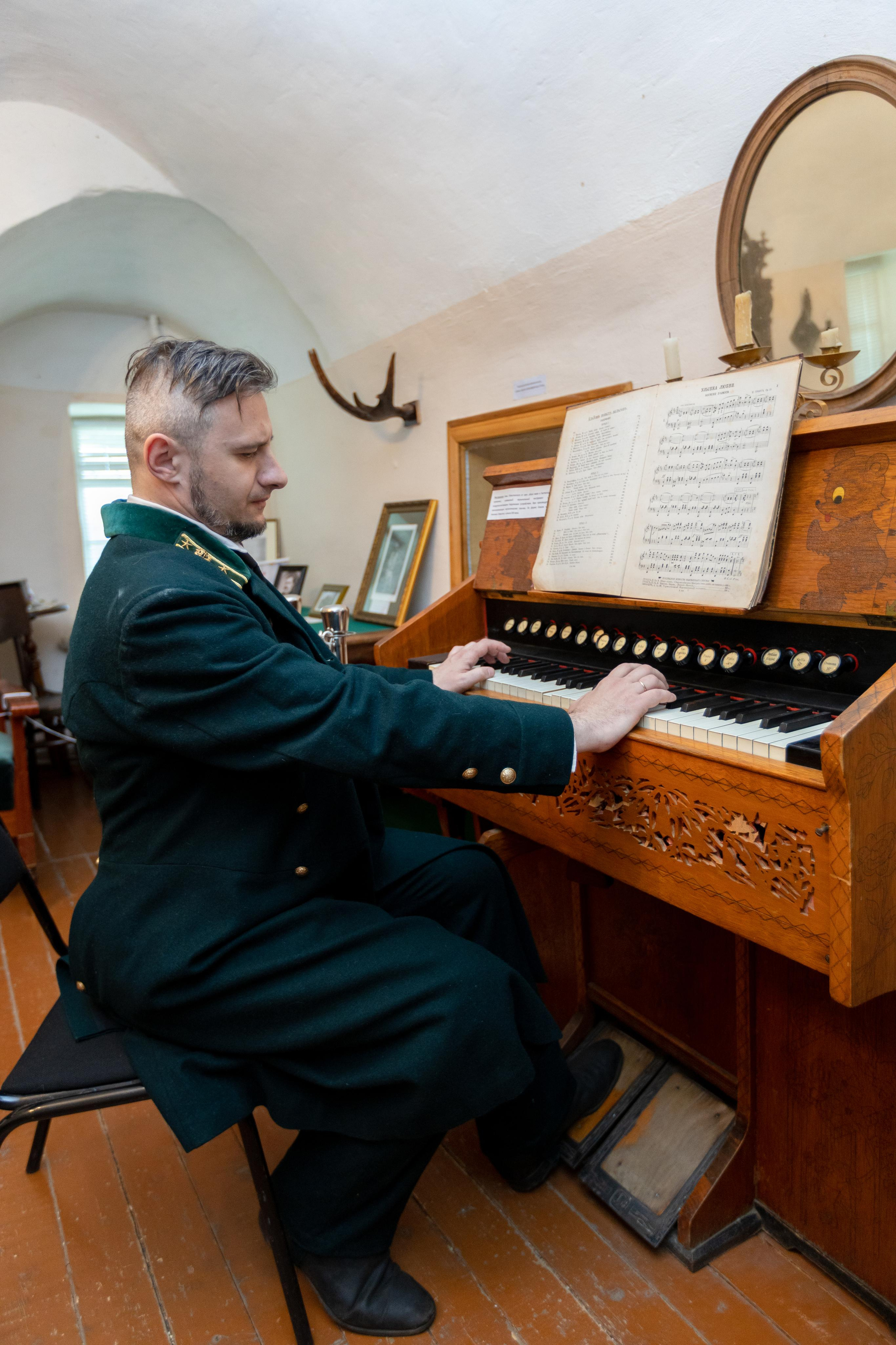 Репортаж. Портретная фотосъемка. Венев «Тульская губерния. История в лицах». Фотограф в Туле Крупский АнДРей. Фотостудия «КАДР71» в Туле