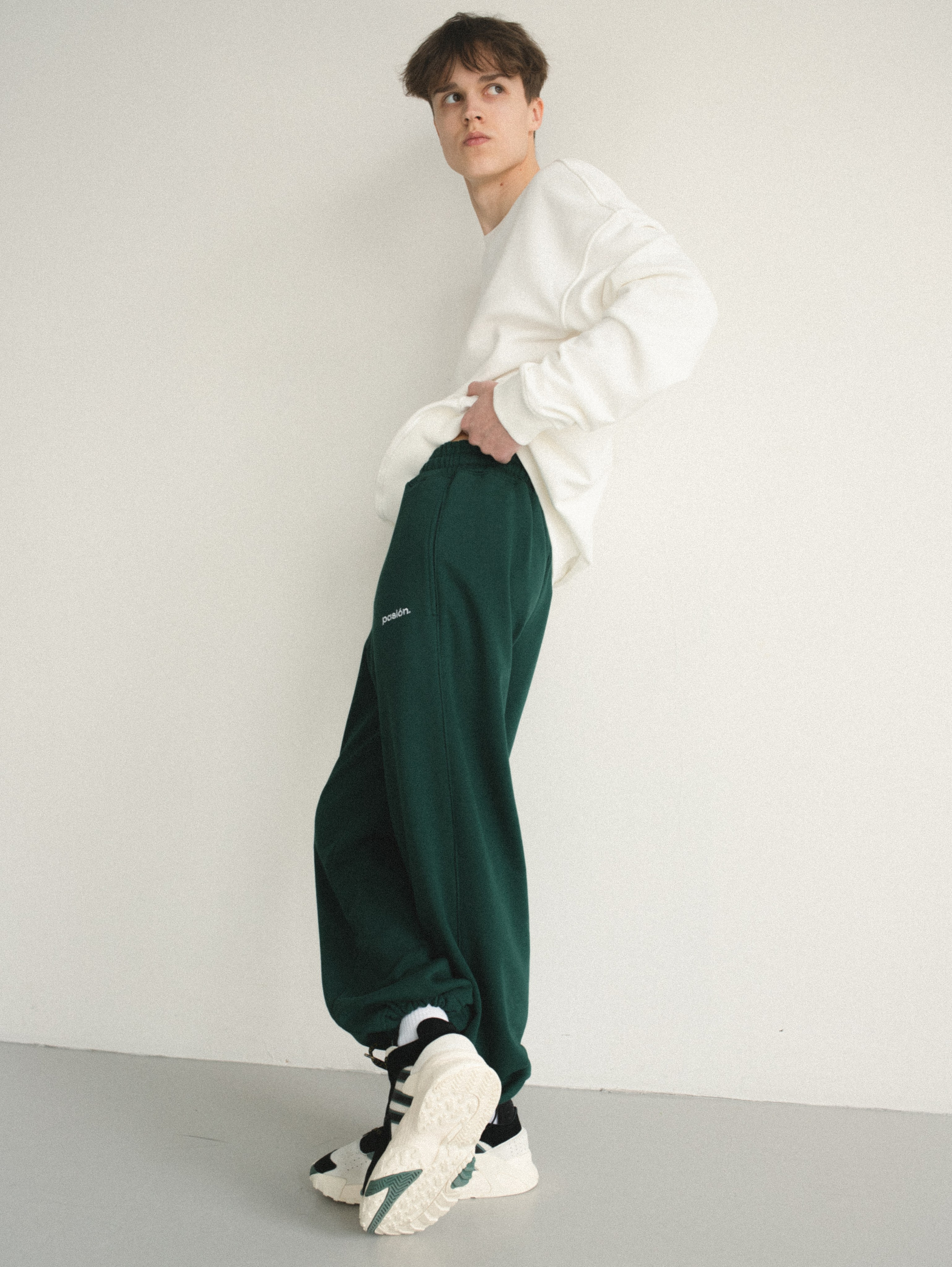 Модельная школа Khanova. Фотограф в Москве и Сургуте Алла Лесовая. Снимаю каталог для брендов и индивидуальные портреты для людей