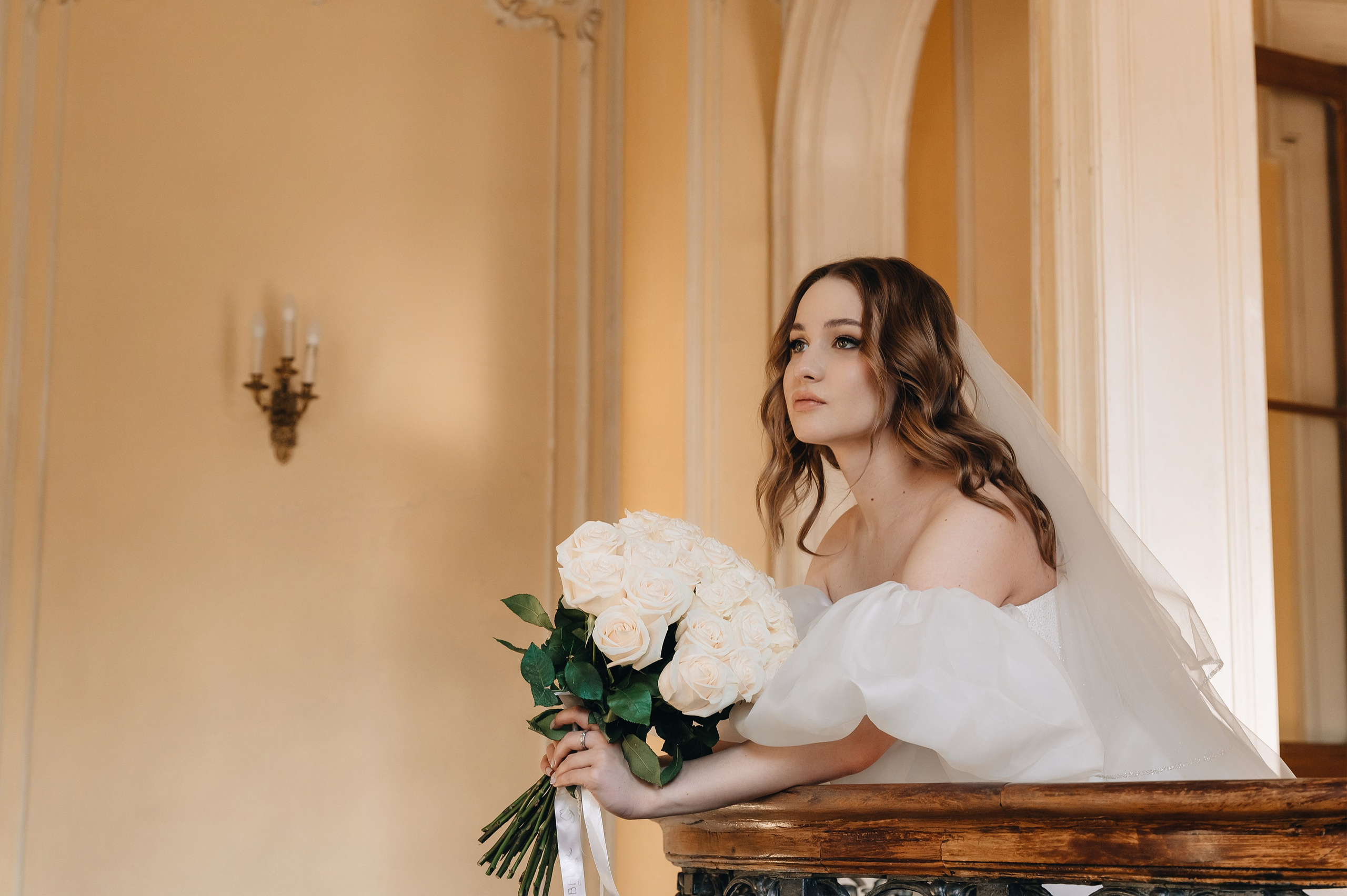 Свадебная фотосессия в библиотеке им. Пушкина. Портретный фотограф Москва Светлана Кашура