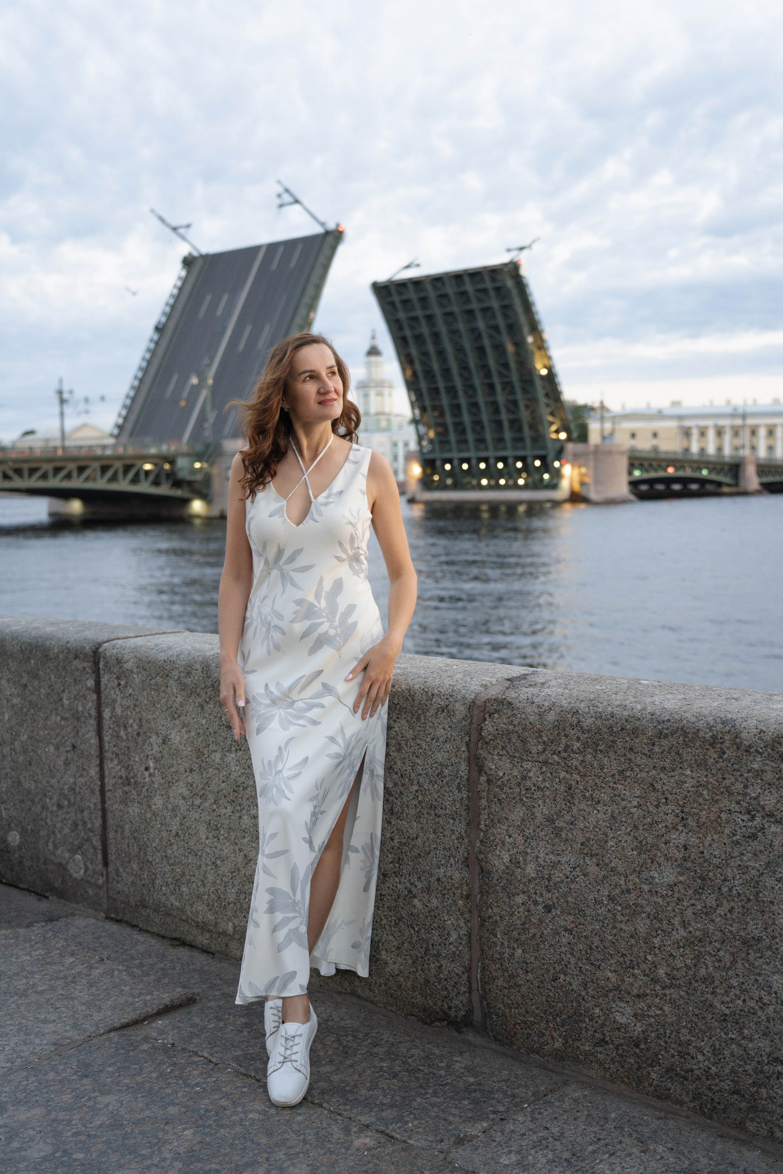 Рассвет и разводные мосты. Фотограф Оксана Шавва