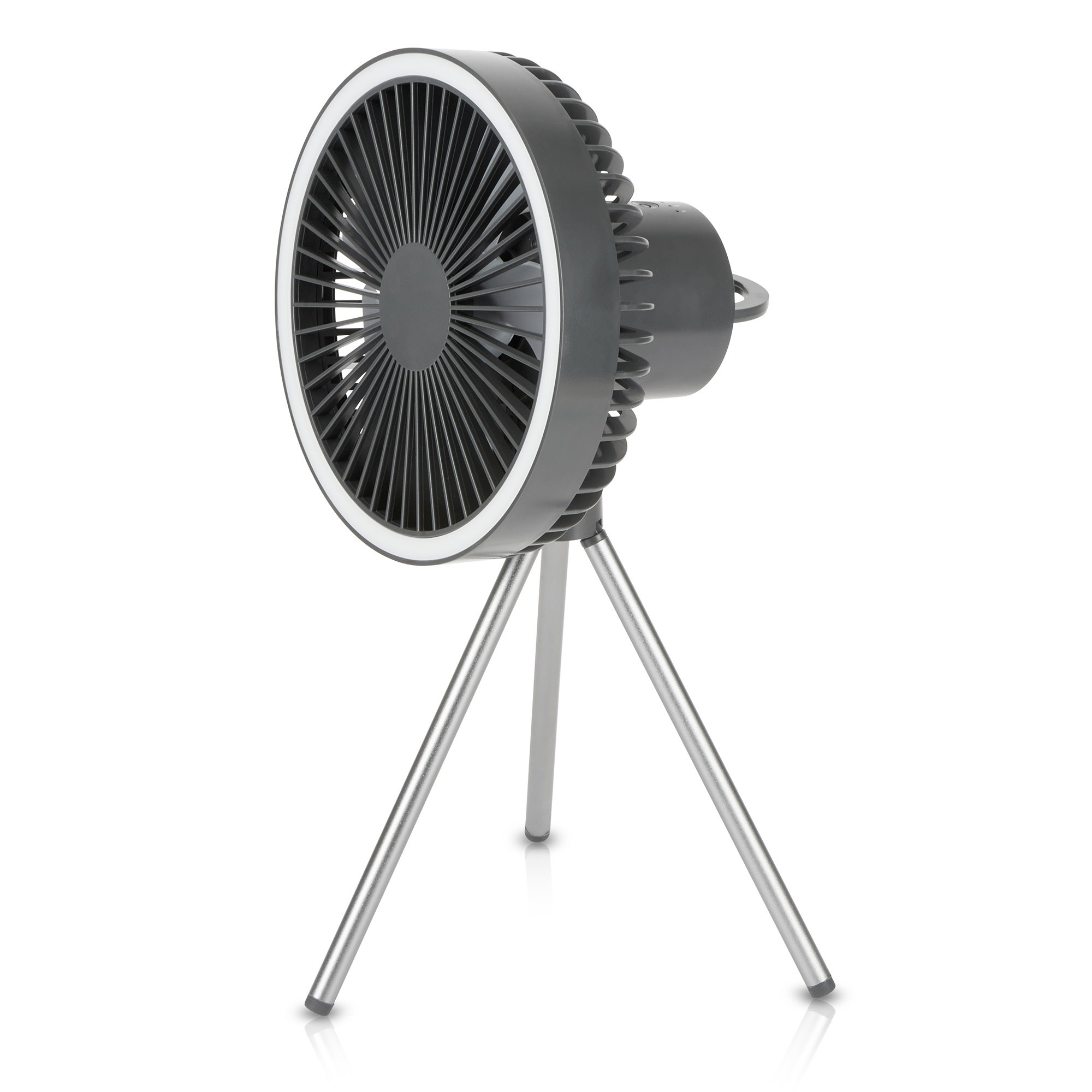 Съемка на белом в Москве. Предметный фотограф для маркетплейсов в Москве