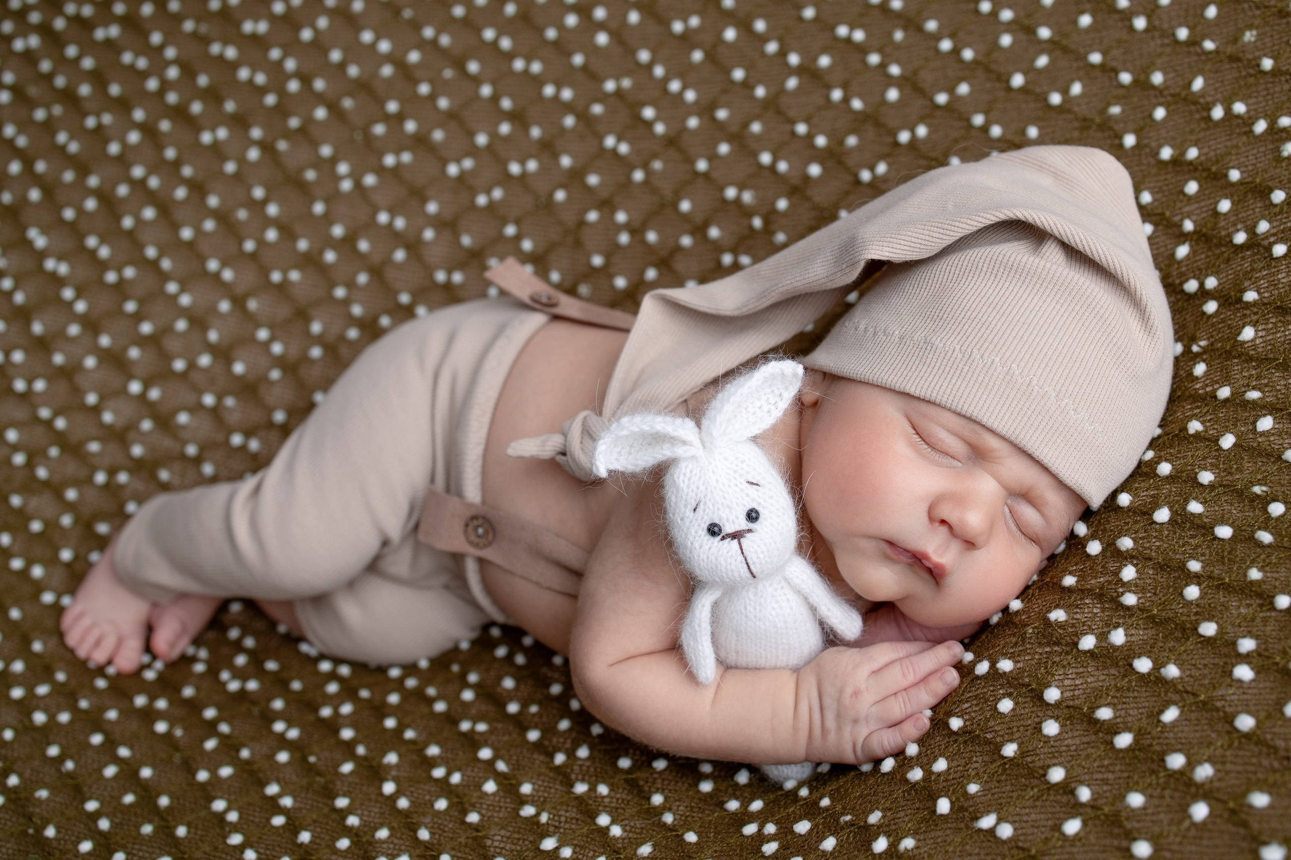 Нежная и милая фотосессия первых дней жизни Вашего ребенка в Минске. Фотограф новорождённых Минск — стоимость newborn фотосессии в Минске