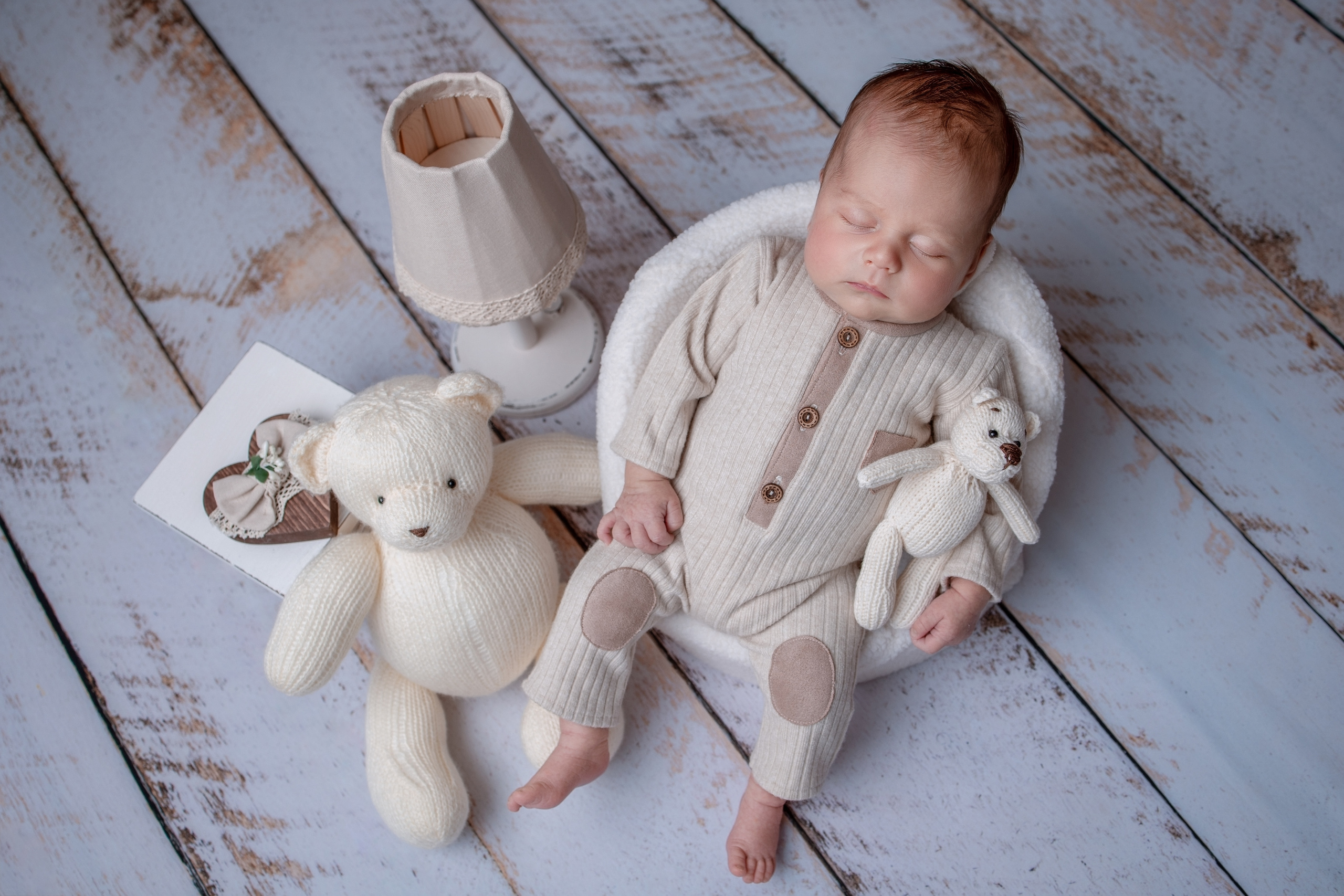 Нежная и милая фотосессия первых дней жизни Вашего ребенка в Минске. Фотограф новорождённых Минск — стоимость newborn фотосессии в Минске