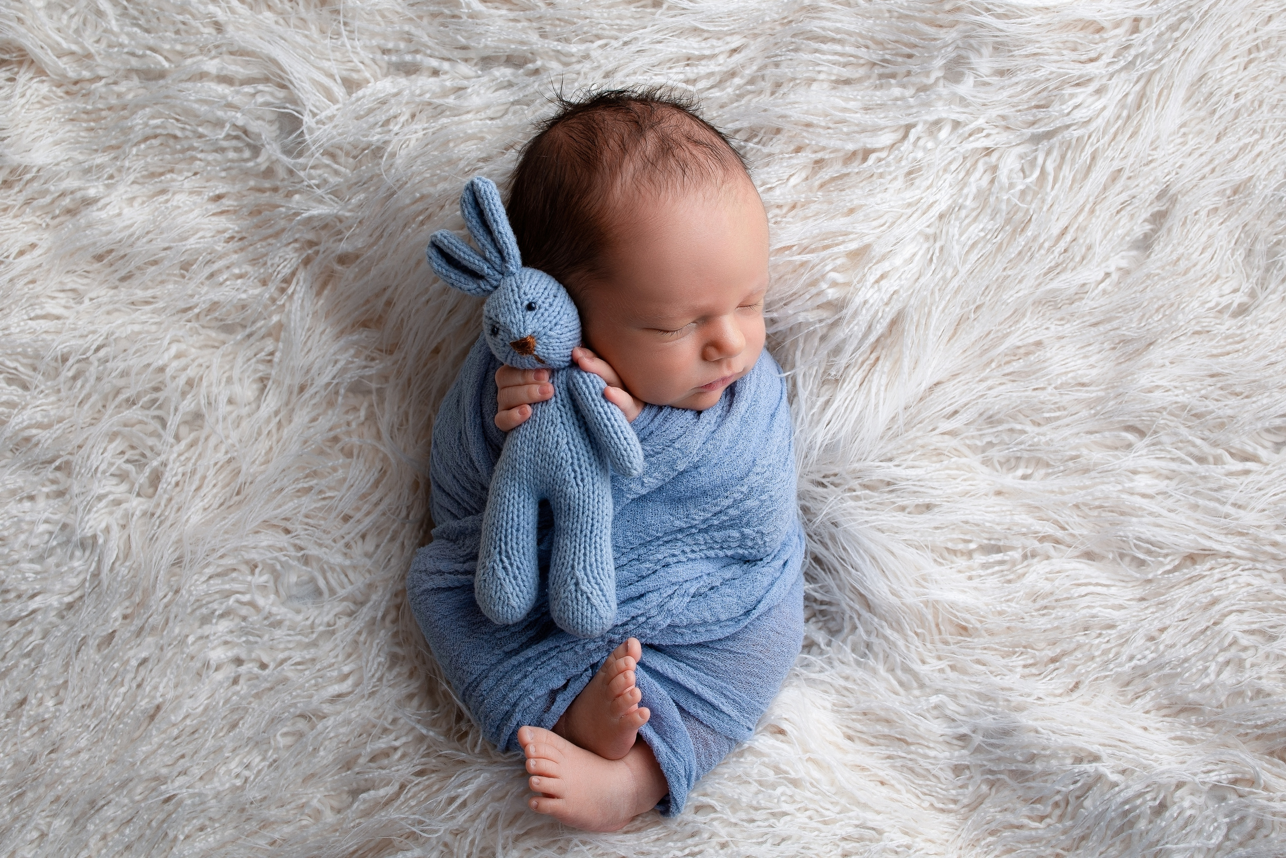 Нежная и милая фотосессия первых дней жизни Вашего ребенка в Минске. Фотограф новорождённых Минск — стоимость newborn фотосессии в Минске