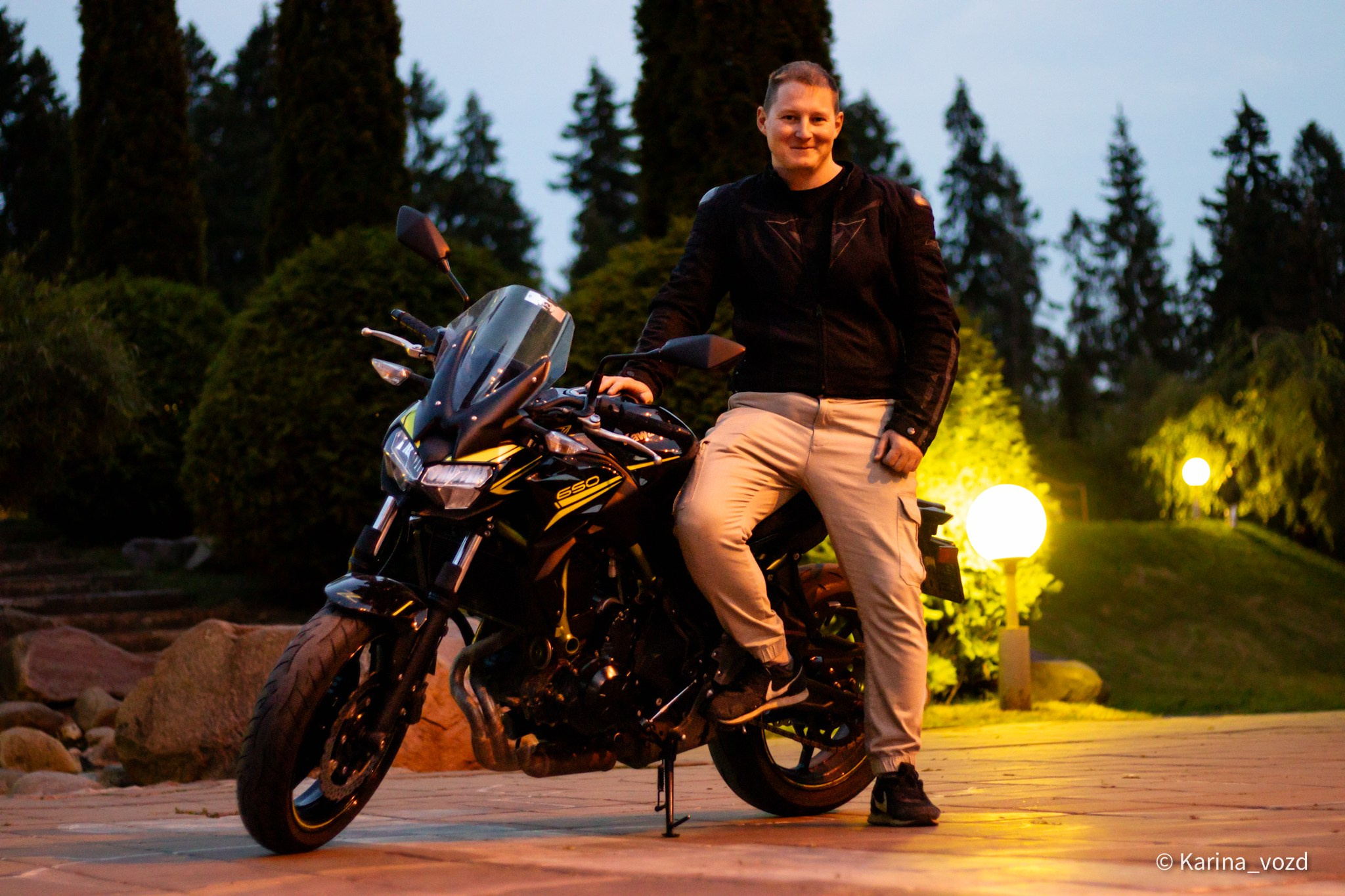 Летний фотосет для участников сообщества «ZelRiders». Репортажный фотограф в Москве и Зеленограде Karina-vozd