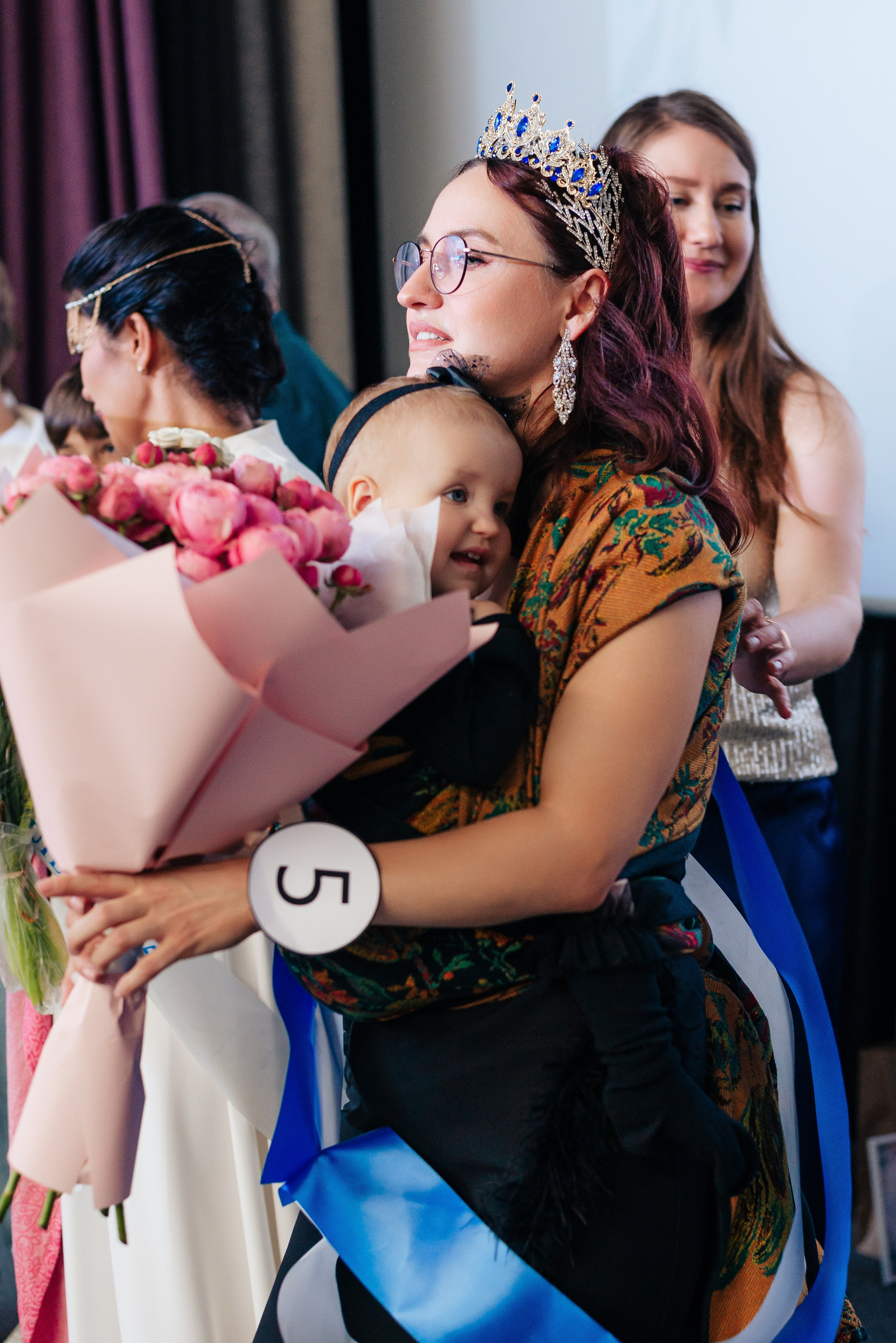 Слингомама Иваново 2025. Семейный и детский фотограф Иваново Ксения Азаренкова