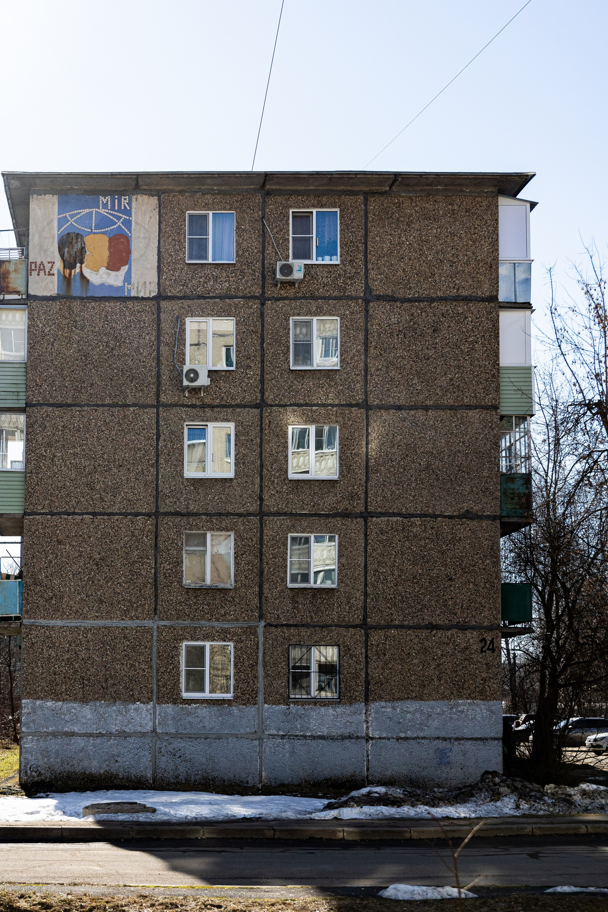 ПЛОЩАДЬ ЖУКОВА. 9 МАЯ. БАМ. ФОТОИСТОРИЯ. УСКОЛЬЗАЮЩАЯ КРАСОТА В ДЕТАЛЯХ