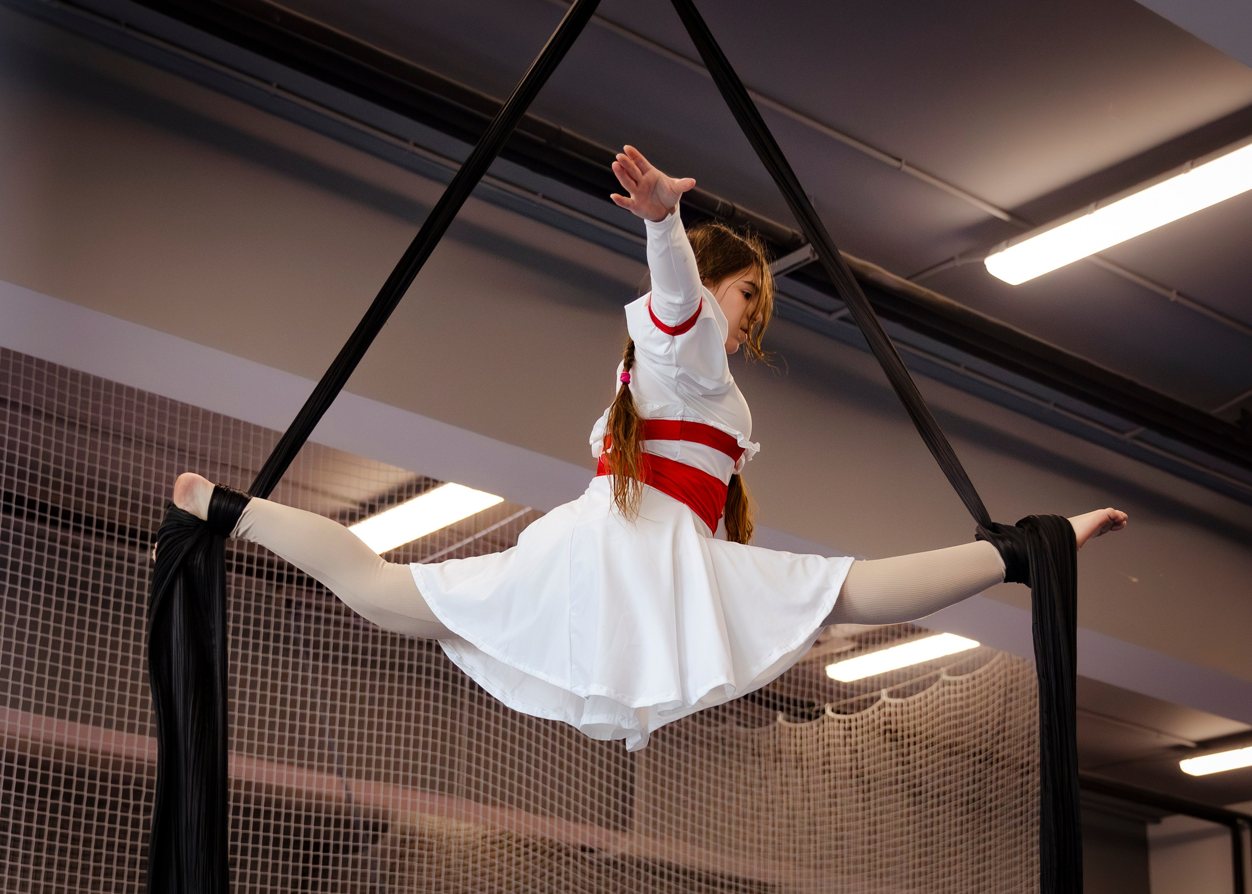 Воздушная гимнастика. Спортивный фотограф Виктория Адамова