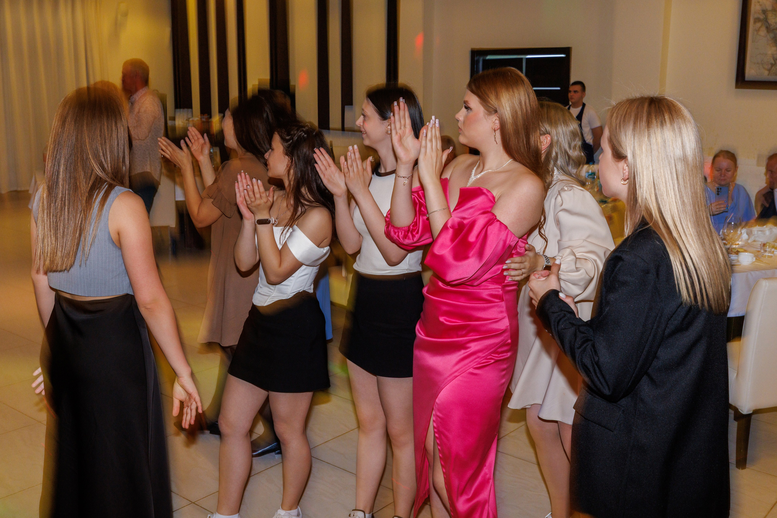 Выпускной 2025 Шк 10. Коммерческий фотограф Андрей Тремасов