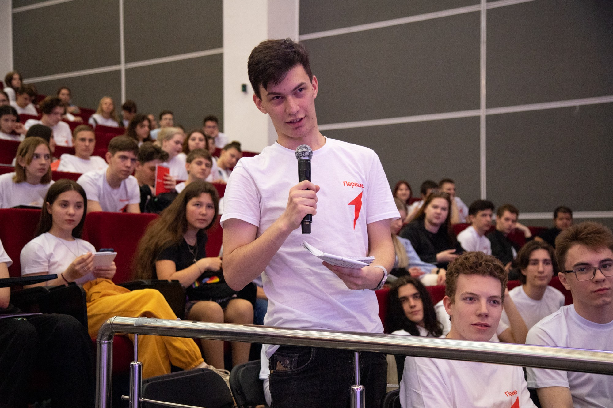 Первый фестиваль Движения Первых в Краснодаре. Репортажный, промышленный и маркетплейс-фотограф Дмитрий Чернат