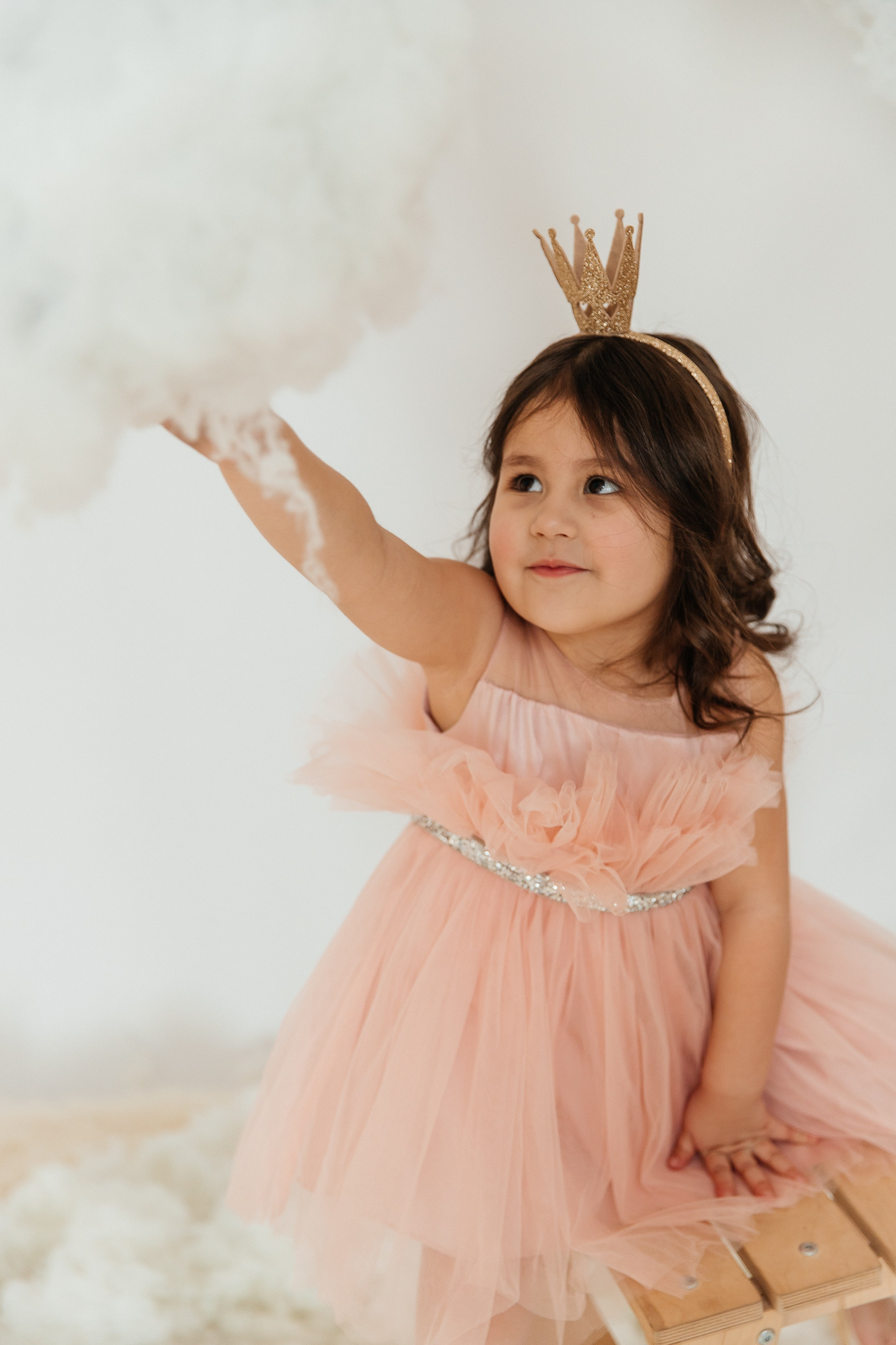 Маюша и Милаша в облаках. Воронистая Анастасия. Фотограф Якутия, Томпонский район