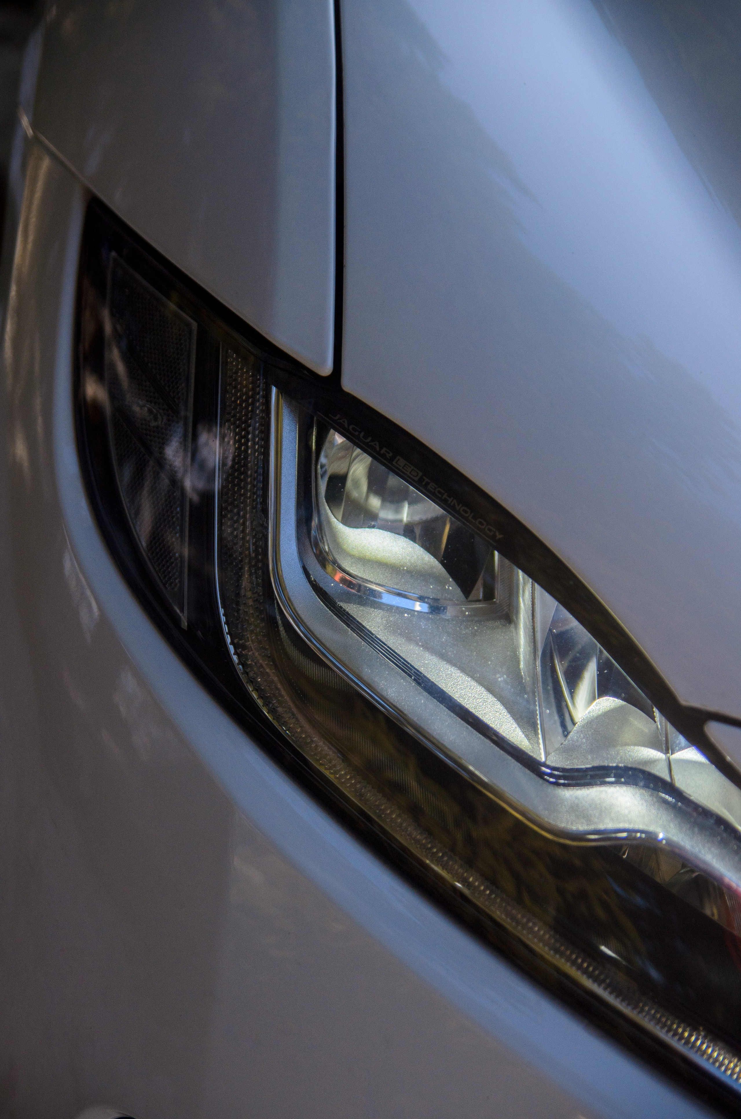 Фото для продажи авто Jaguar F-Pace 23'. Фотограф, видеограф и пилот дрона на Байкале