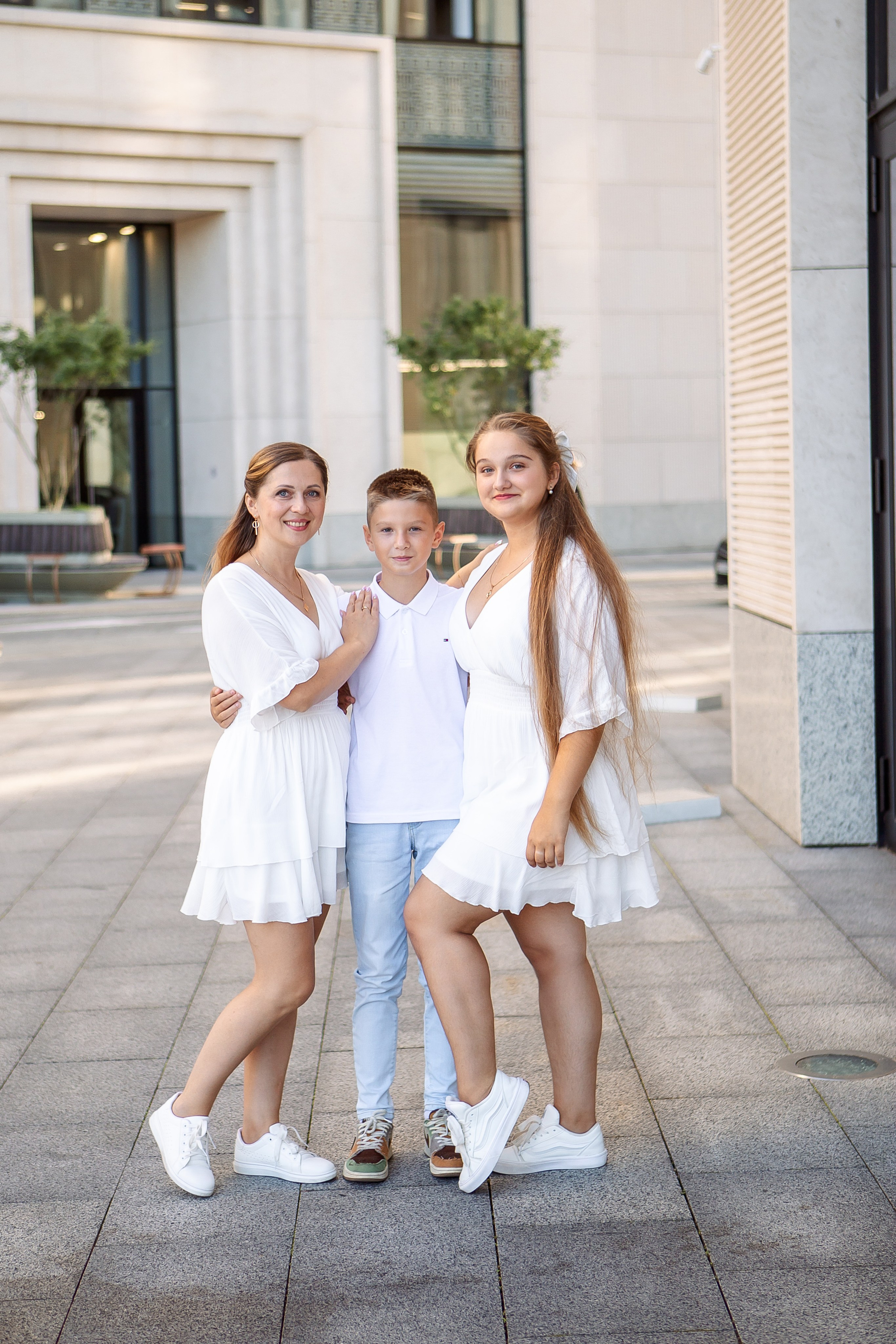 Семейная прогулка. Семейный детский фотограф. Фотосессия в Минске