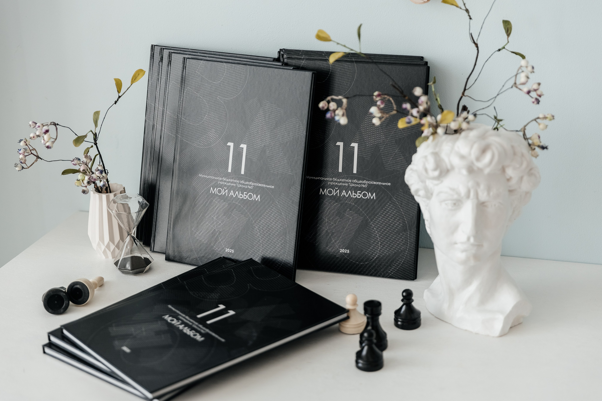 Выпускникам 5 школы 2025. ВЫПУСКНЫЕ АЛЬБОМЫ | РОВЕСНИК | КЕРЧЬ