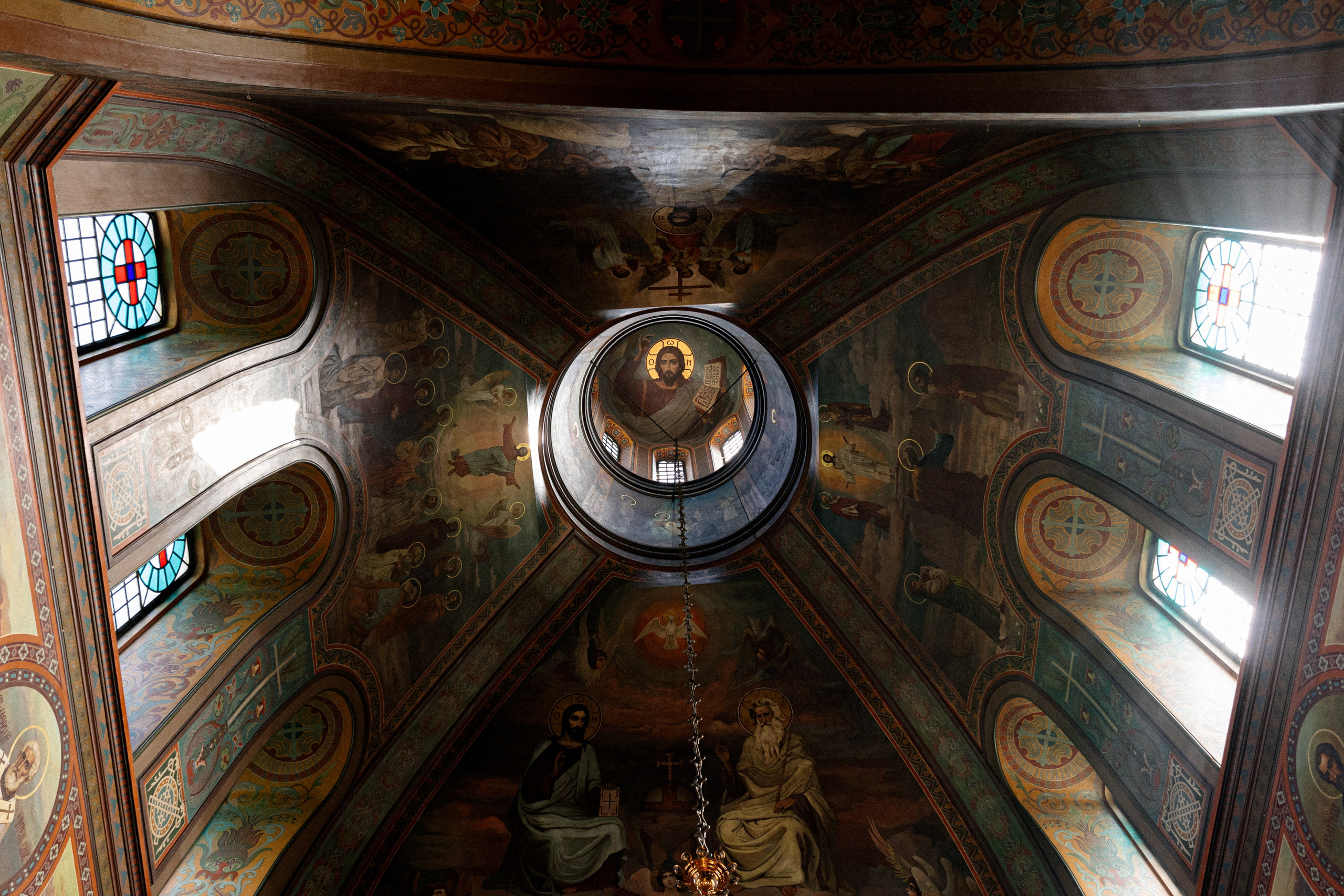 Крещение в Свято-Троицком соборе. Свадебный фотограф и видеограф Краснодар, Ростов, Сочи, Новороссийск