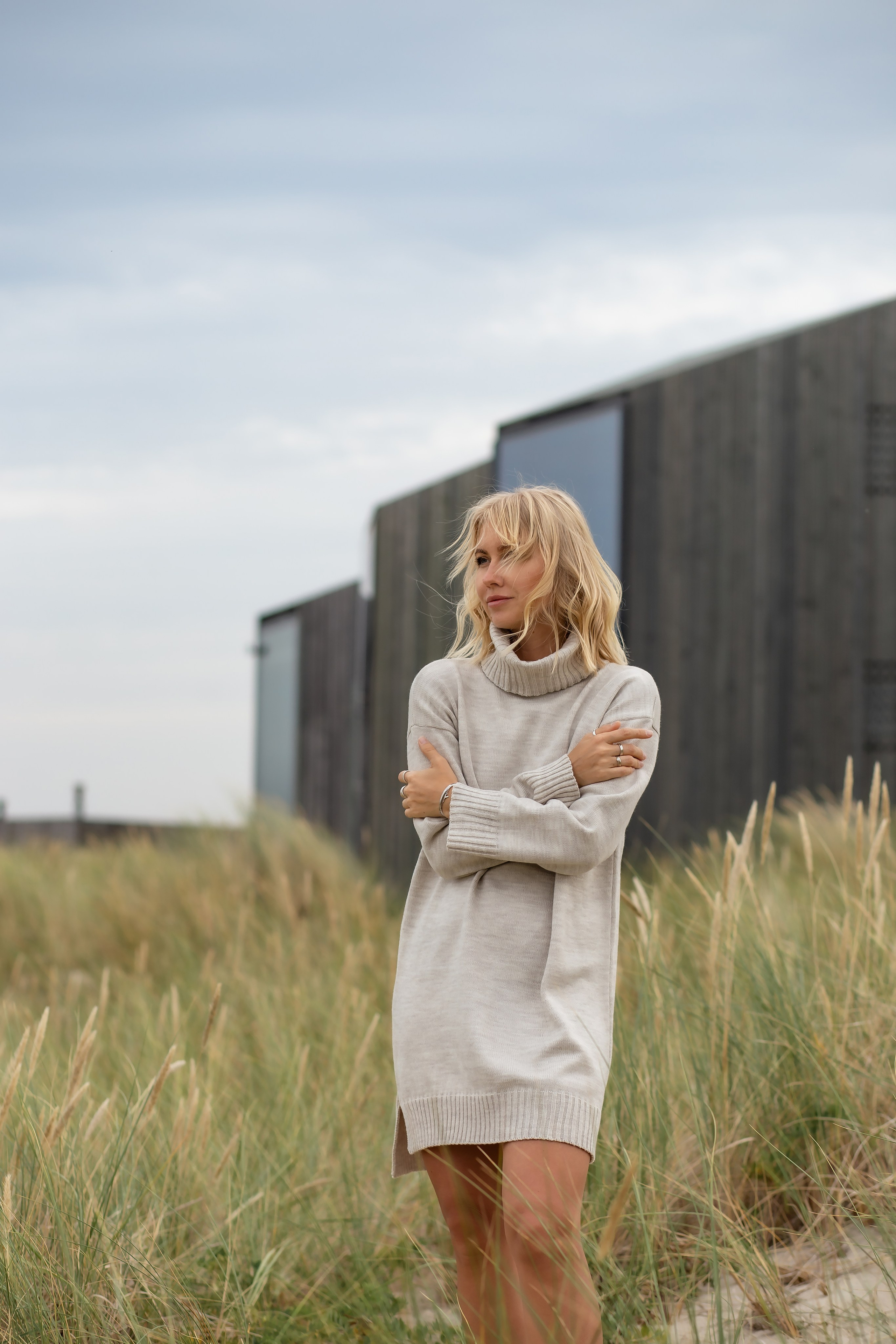 Вера в Янтарном. Перед дождем. Фотограф в Калининграде Решетникова Алина