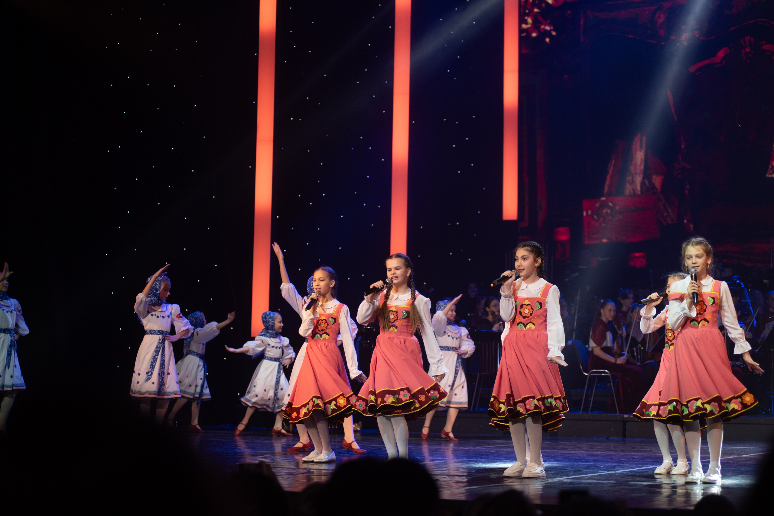 Отчетный концерт ДШИ «Гармония» «Зимняя гармония». Фотограф новорожденных, семейный детский в Тюмени Татьяна Морозова