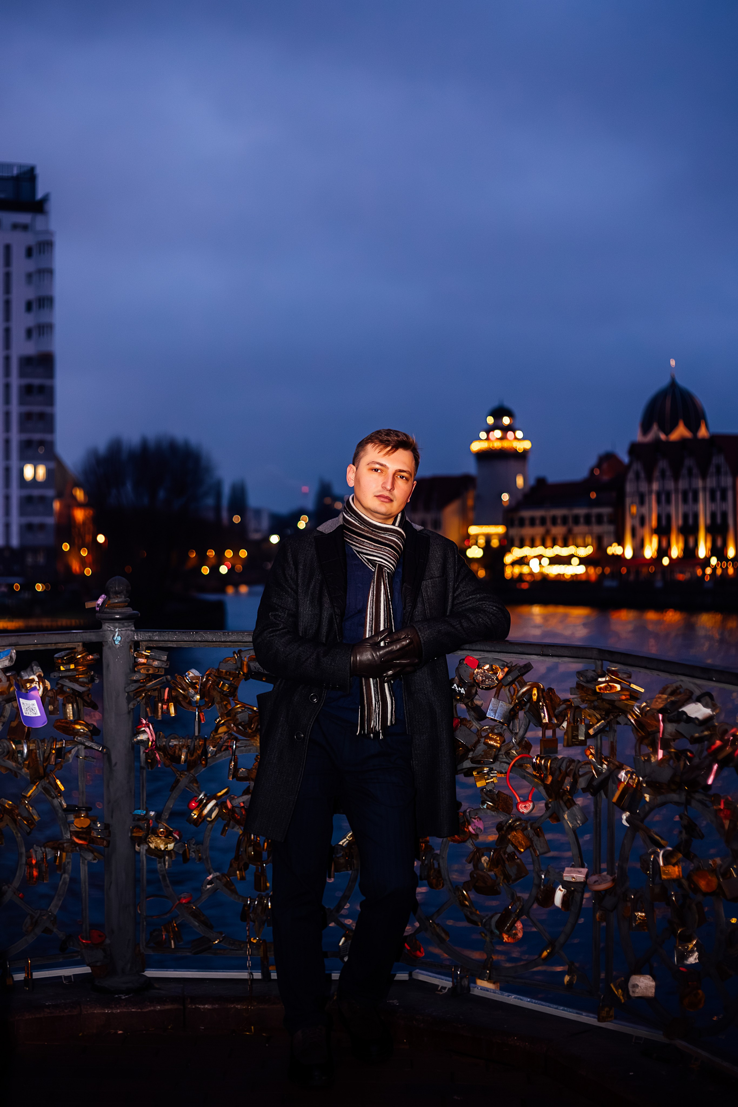 Денис. Https://malovafoto.ru