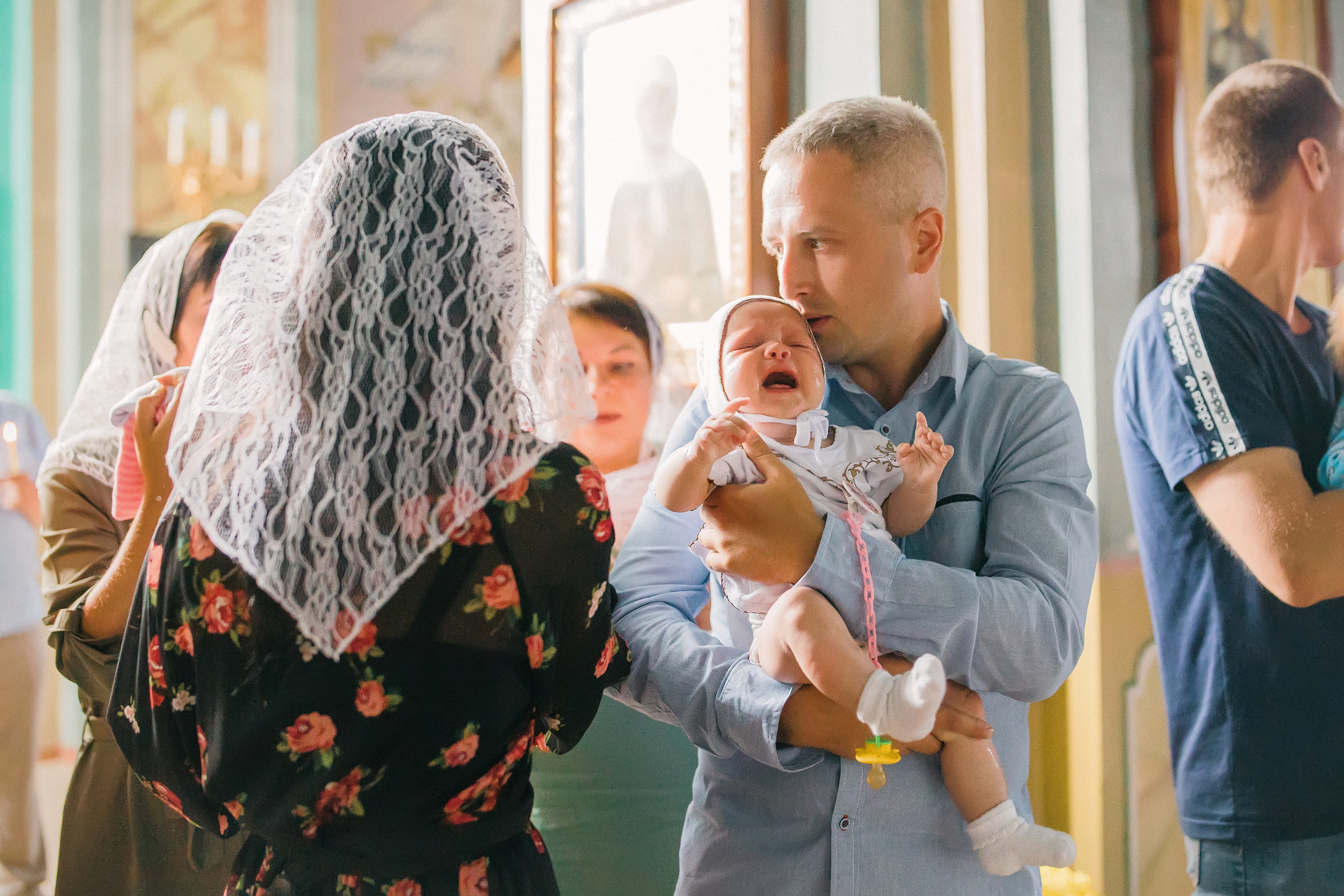 Крещение Ксении. Храм Иконы Божией Матери и всех скорбящих радость. Семейный фотограф Анастасия Шайхутдинова