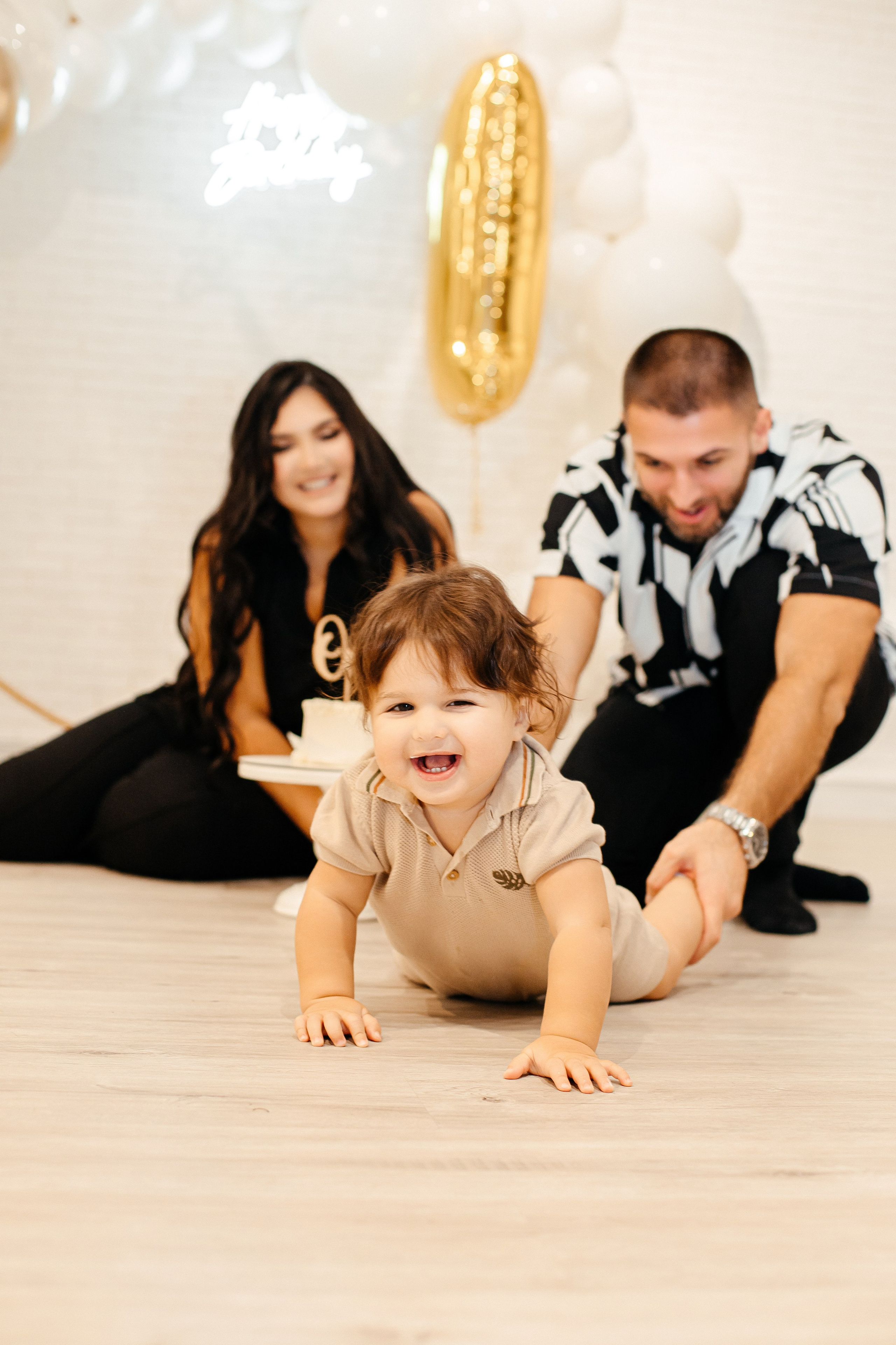 Камилю 1 годик — студия. Elena Sova — семейный и женский фотограф в Санкт-Петербурге