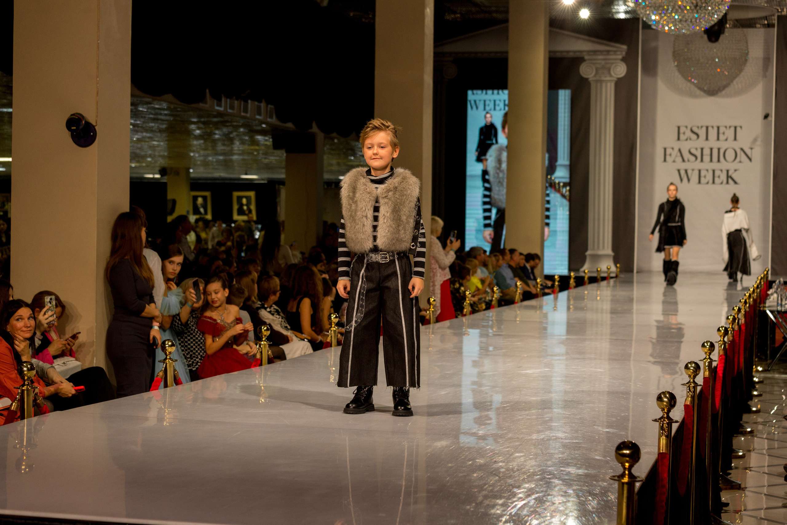 ESTET FASHION WEEK. Репортажный, семейный, свадебный, портретный фотограф