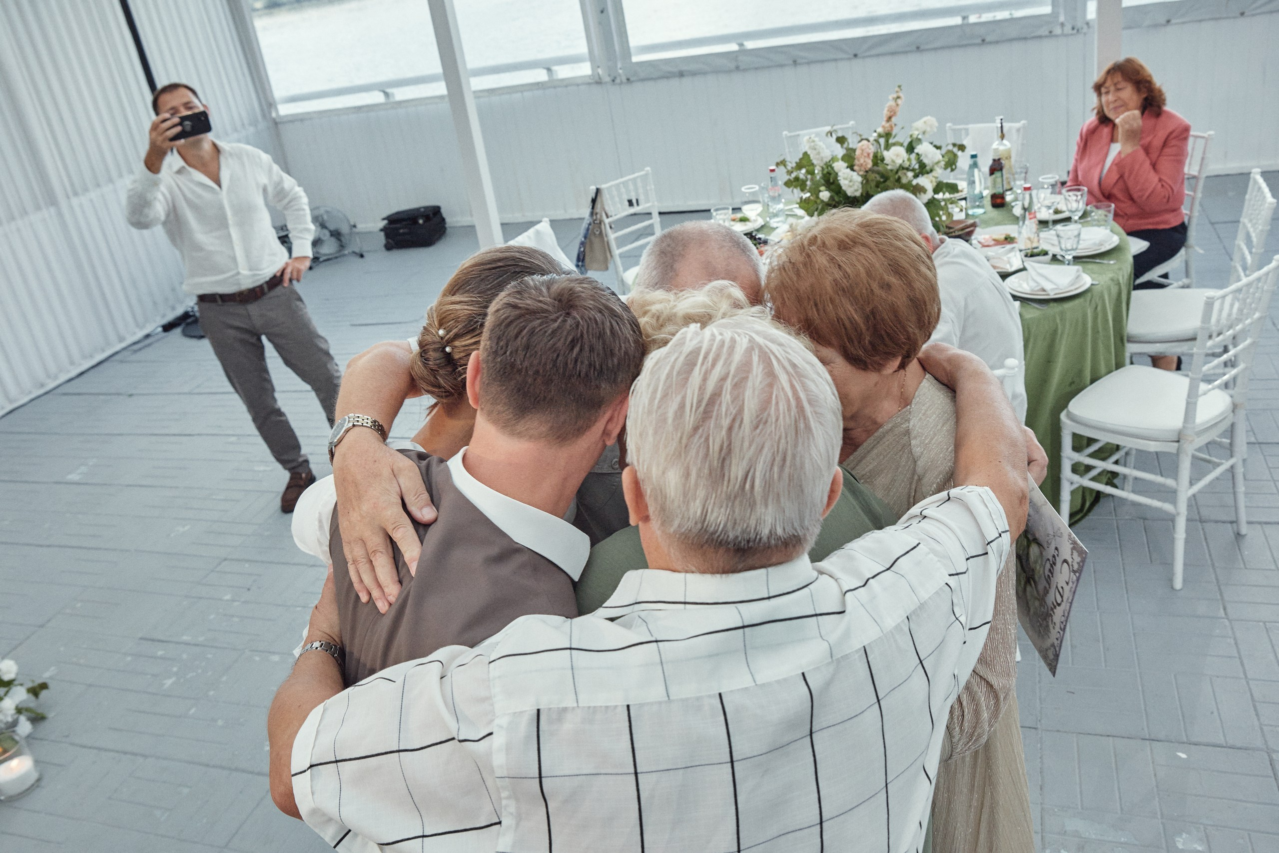 Счастье здесь. Свадебный фотограф Антон Артюшин. Работаю в Нижнем Новгороде и Москве