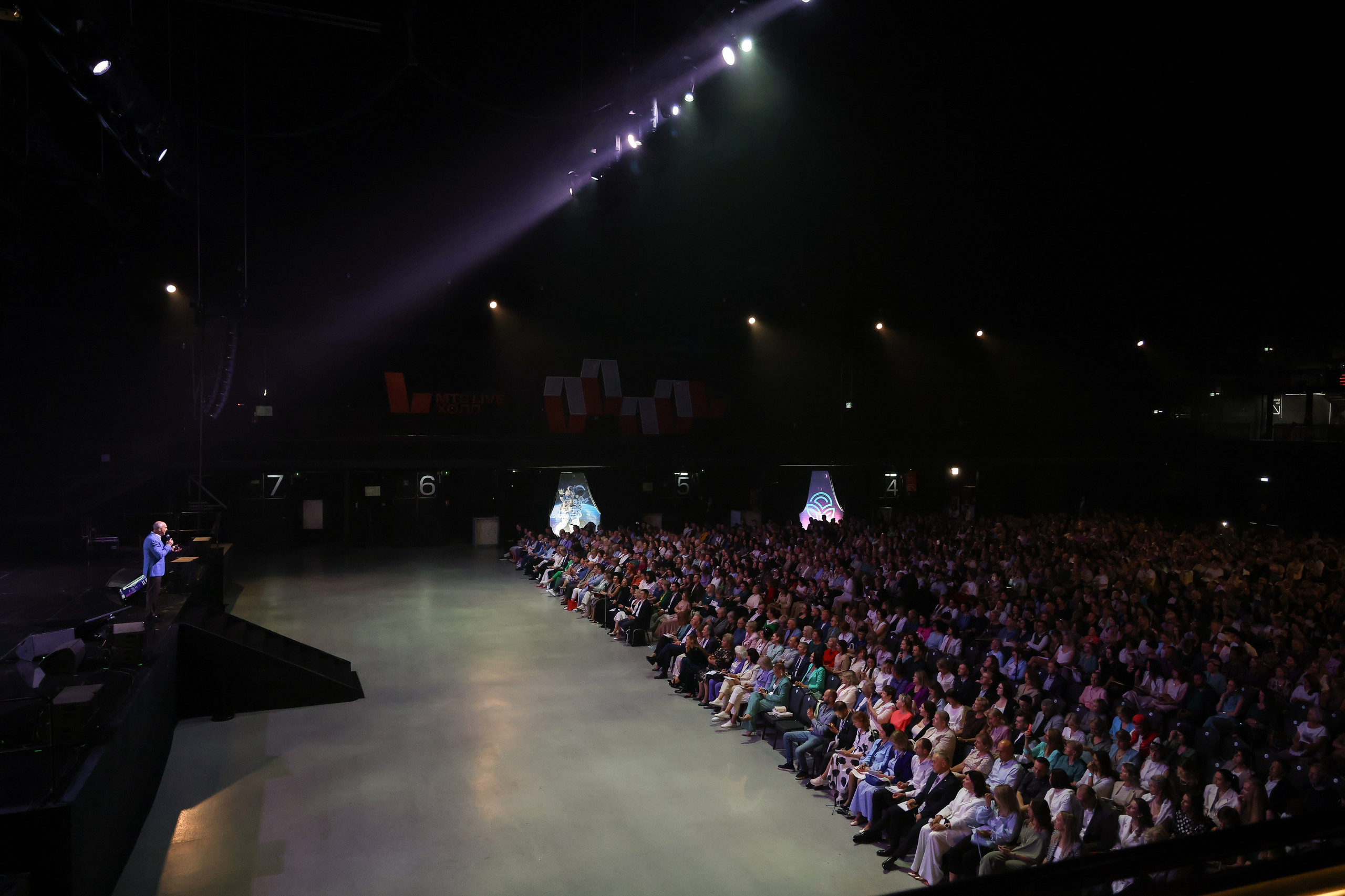 NSP. Фотограф Антон Чупринин