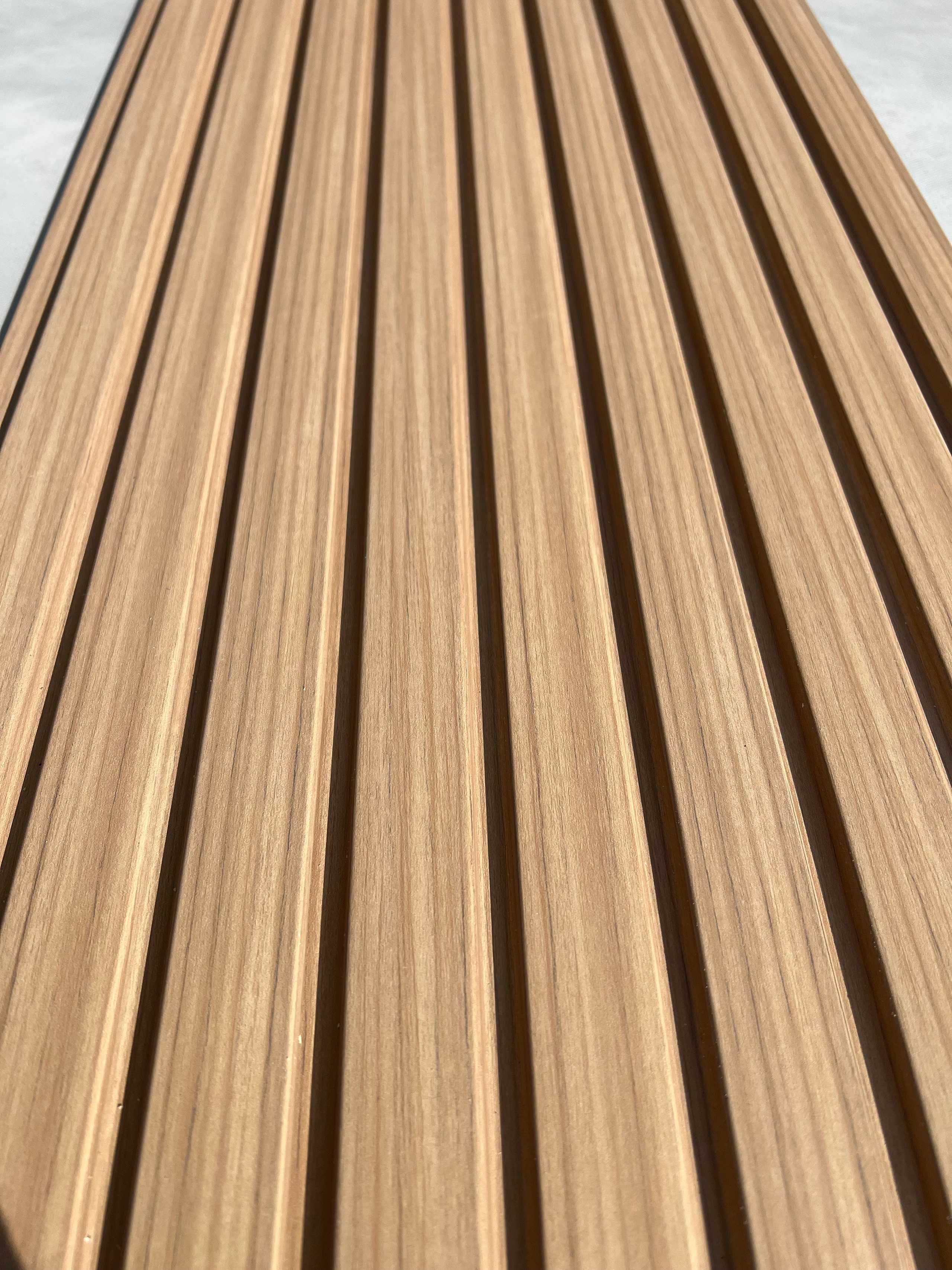 Рейки для декора. Продажа декоративных панелей и аксессуаров для их монтажа на всей территории РФ