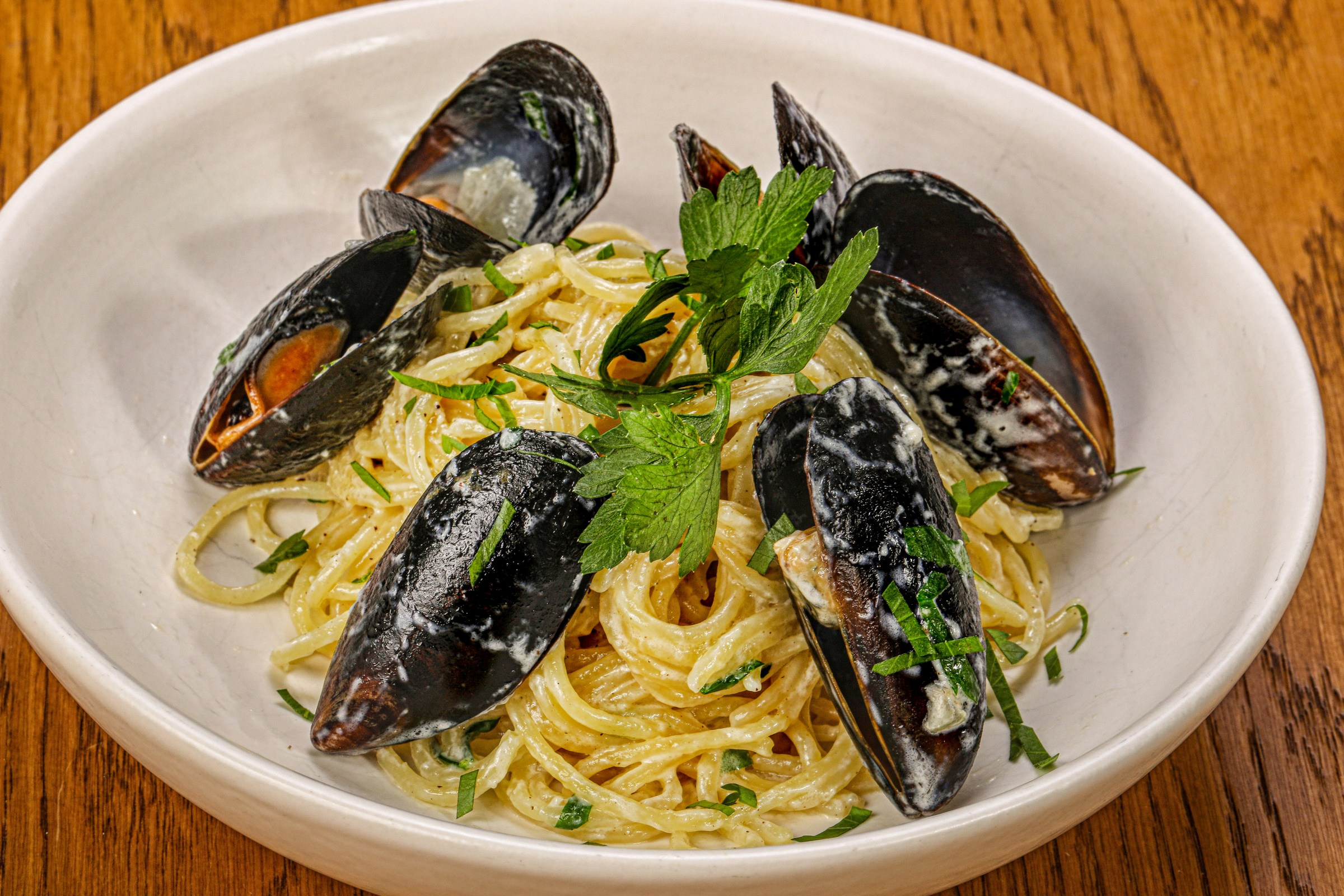 Фотосъемка блюд европейской кухни. Заказ по тел.: +7 (906) 006-90-22. Фуд-фотограф Андрей Старостин — съемка еды в Москве. 9000 руб. в час