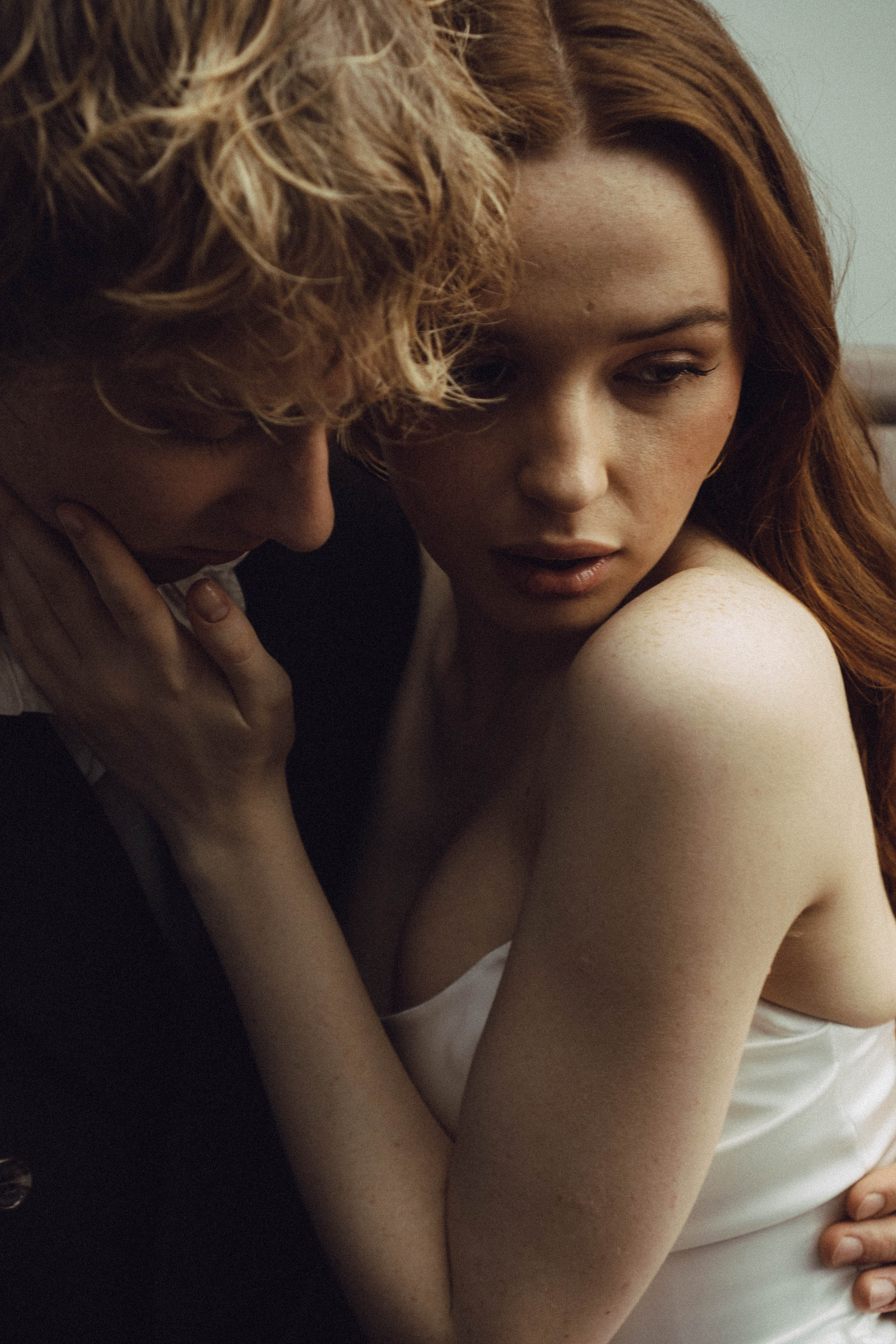 СВАДЕБНАЯ СЬЕМКА В ОТЕЛЕ. СБОРЫ ЖЕНИХА И НЕВЕСТЫ И ТАКЖЕ ТОР И ПОДГОТОВКА К ПРОГУЛКЕ. Профессиональный фотограф, Санкт-Петербург — Виктория Богомолова