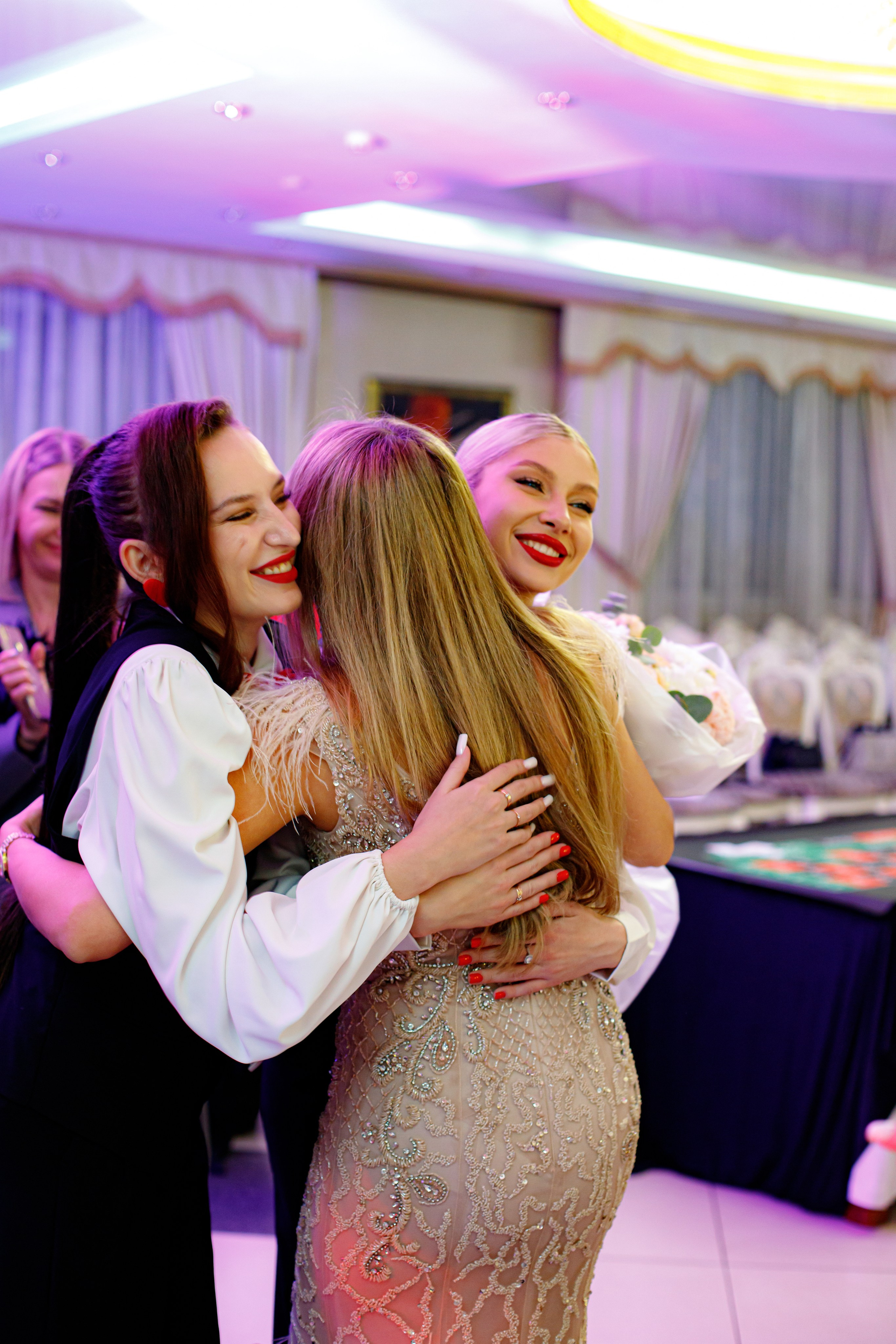 ELOSMED. Photokarish