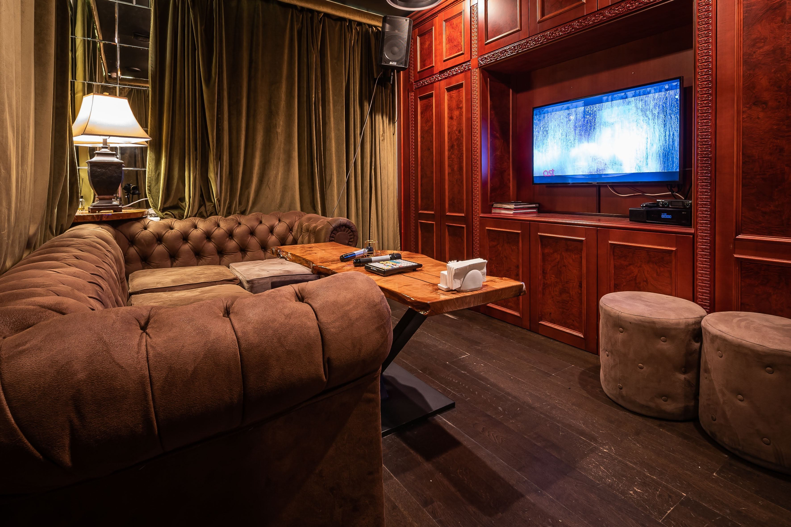 Интерьерный фотограф Озеров Денис, фотосъёмка для Zoon, Интерьерная фотосъёмка Ресторанов, Кафе, Баров, Лофт. г. Москва и Московская область. Интерьерный & Репортажный фотограф Озеров Денис, г. Москва