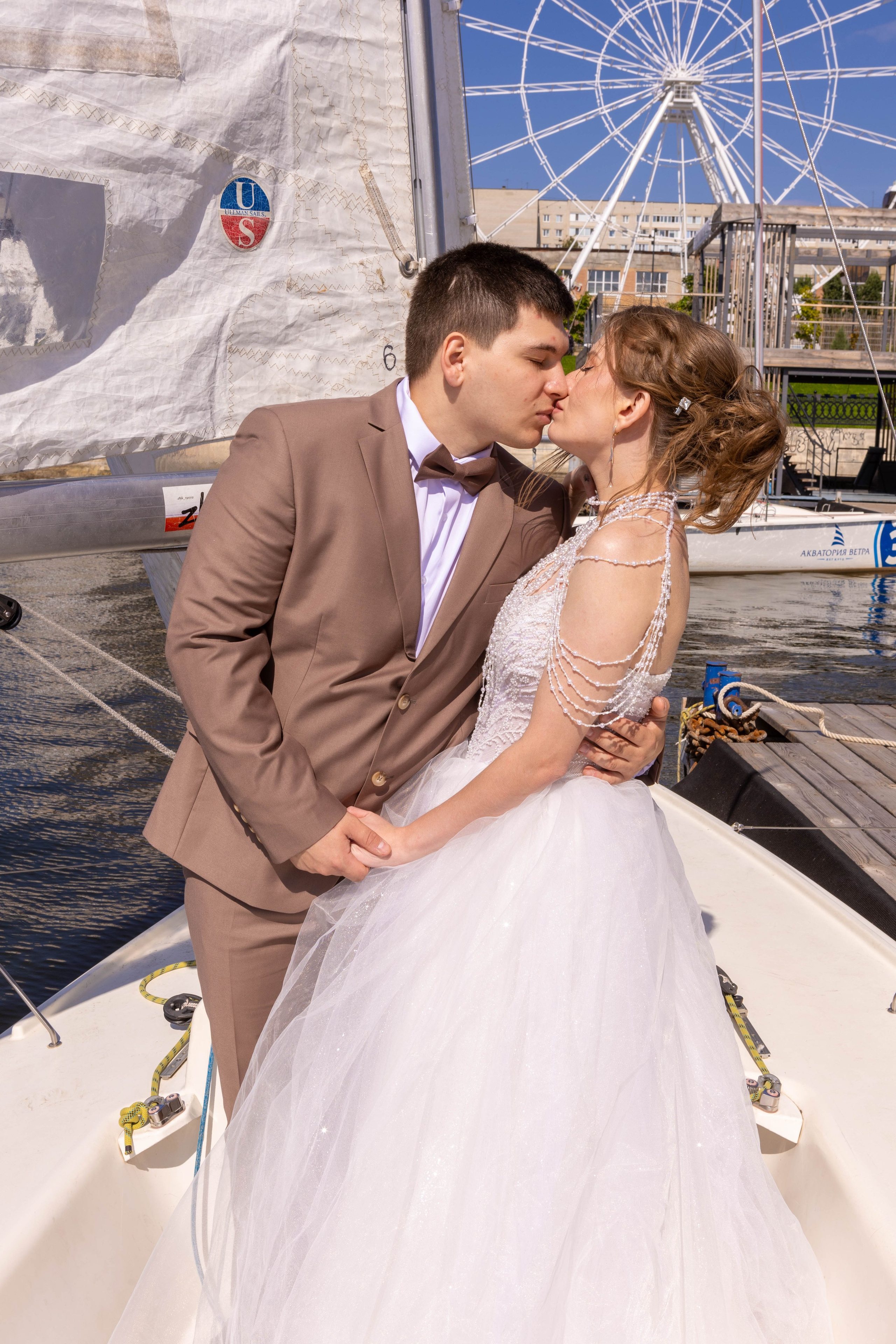 Wedding: ♥Виктория и Иван♥ «Яхт клуб — Акватория Ветра». Свадебный и предметный фотограф Ренат Каламперов